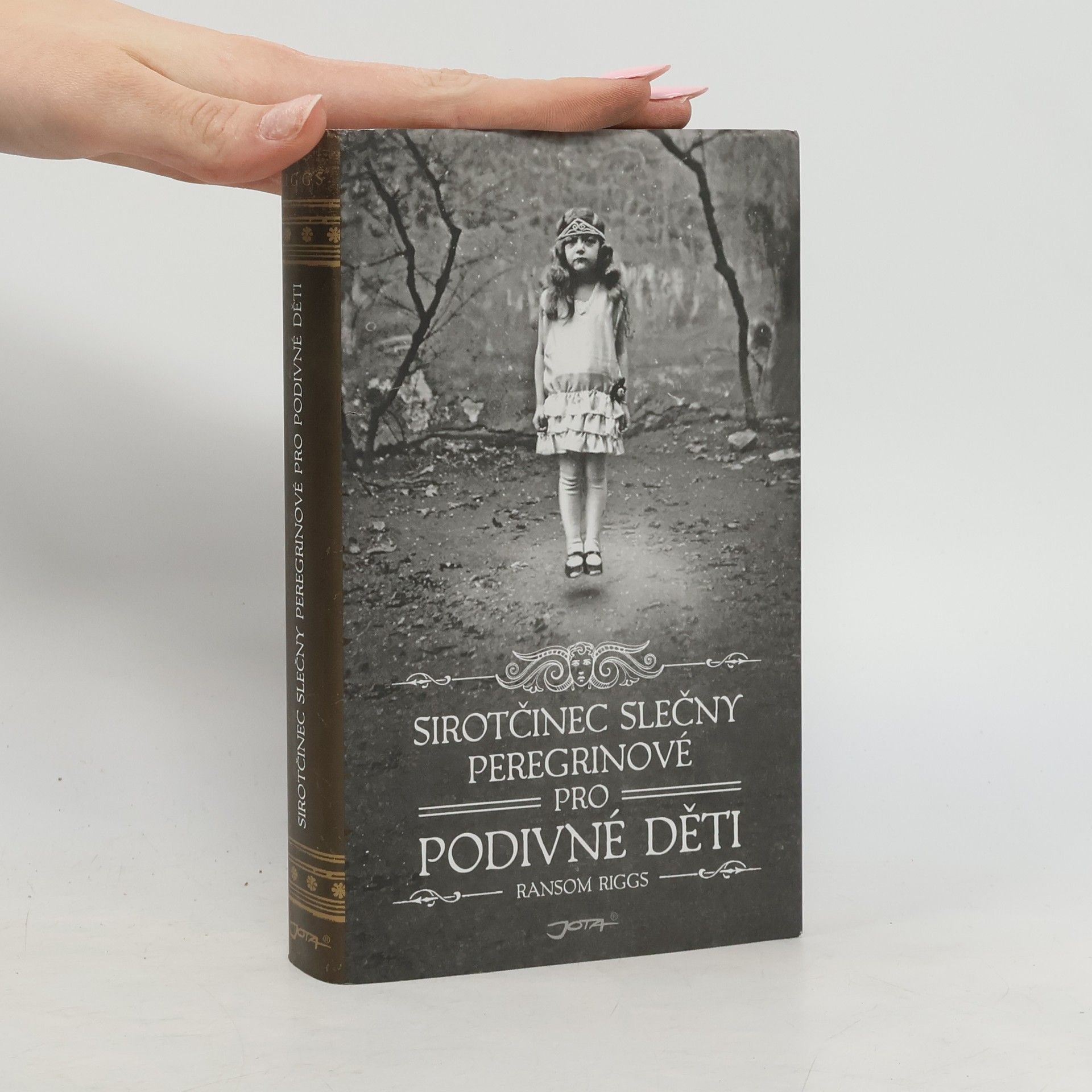 Ransom Riggs Sirotčinec slečny Peregrinové pro podivné děti