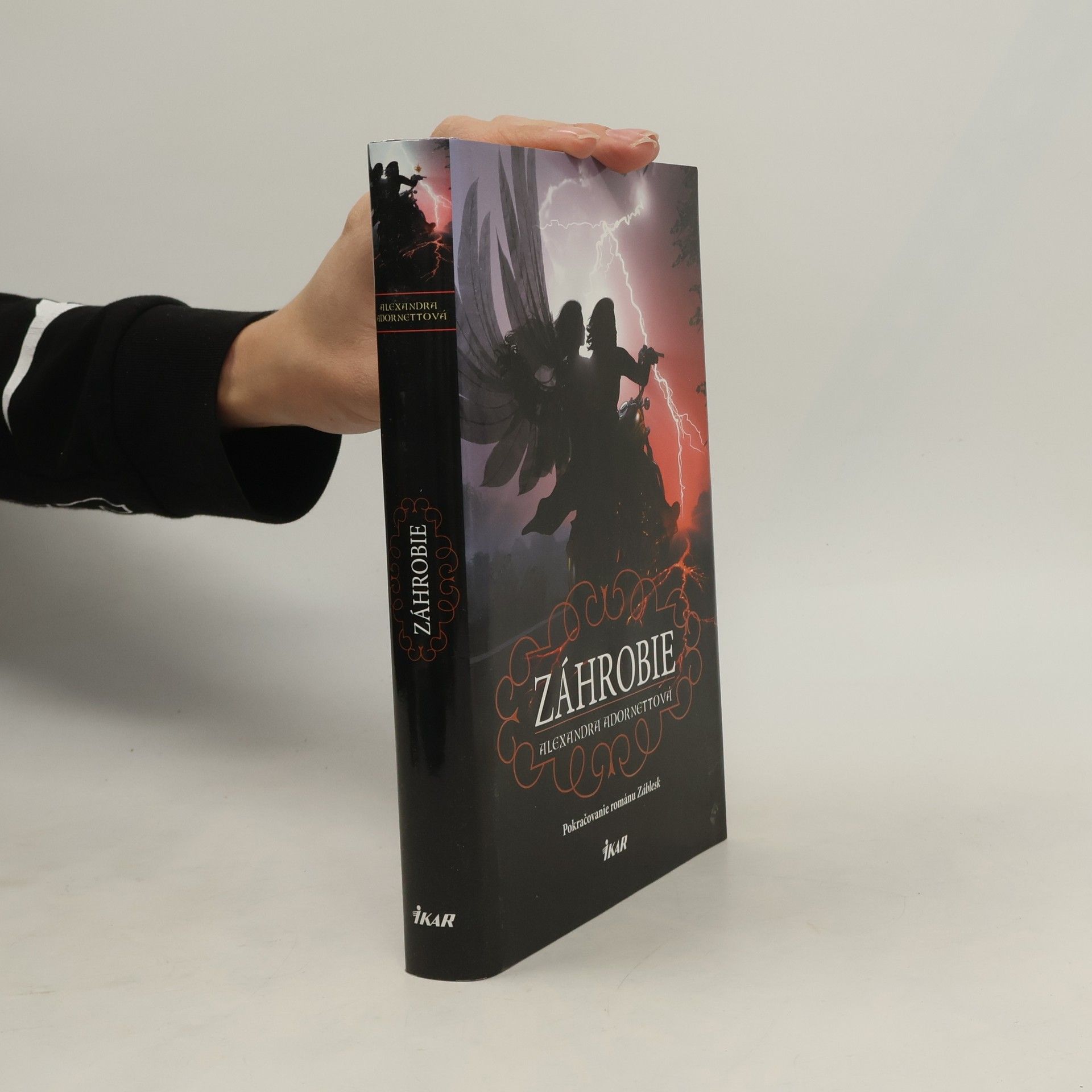 Alexandra Adornetto Záhrobie