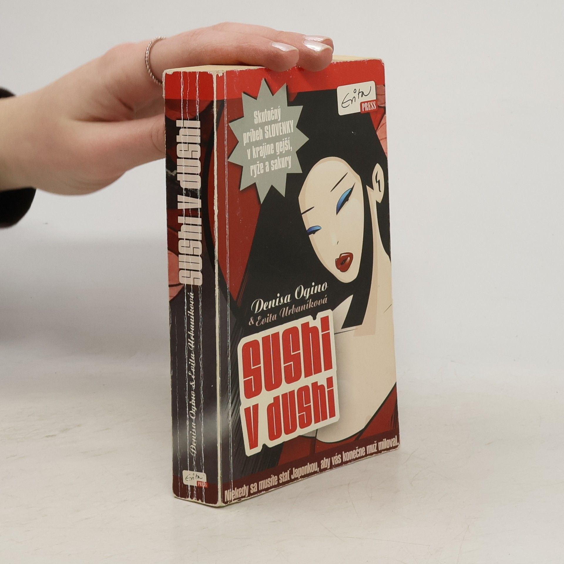 Denisa Ogino Sushi v dushi