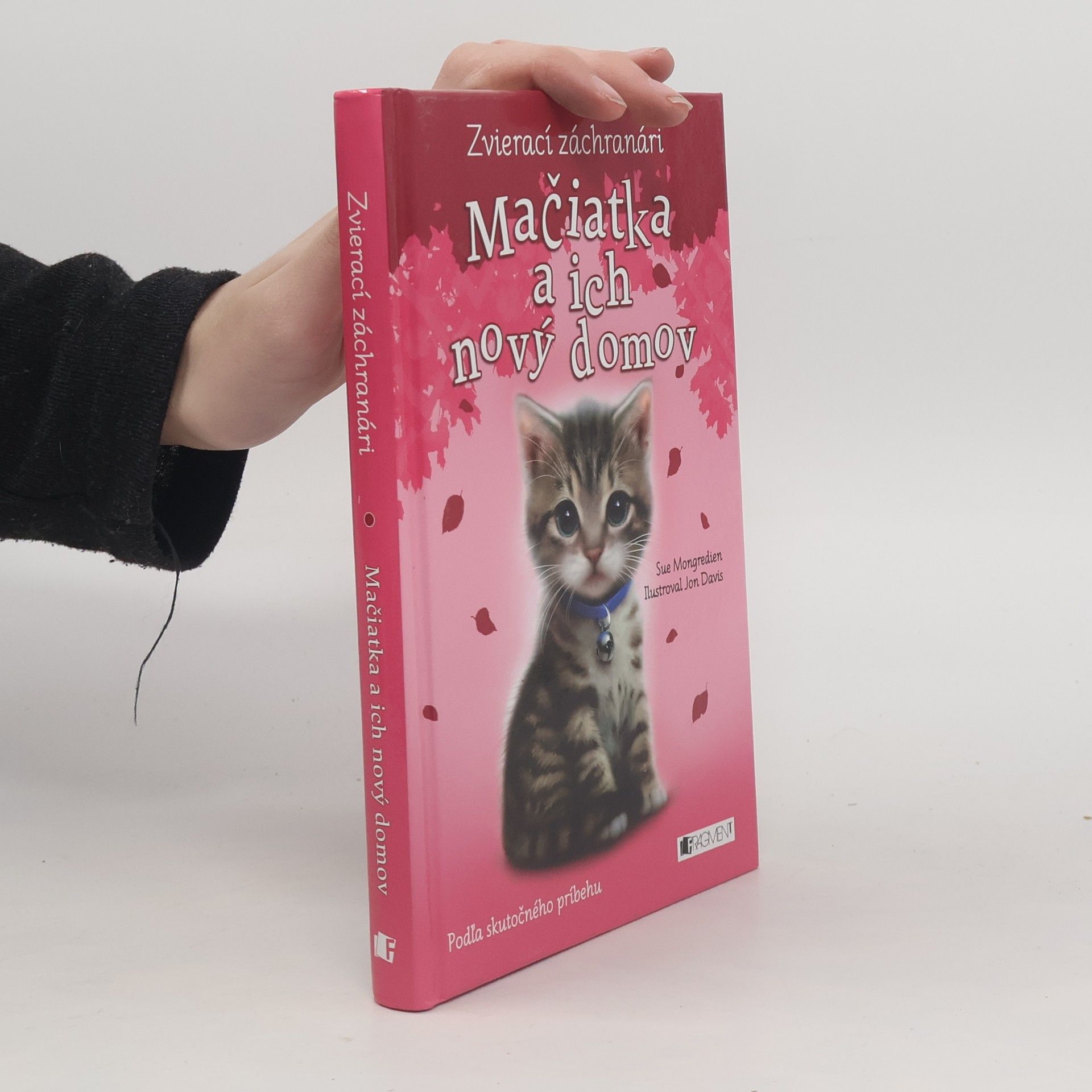 Lucy Diamond Mačiatka a ich nový domov