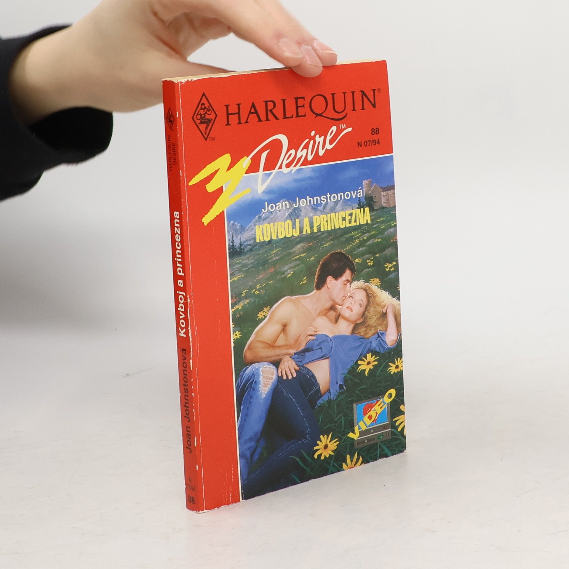 Joan Johnston Kovboj a princezna