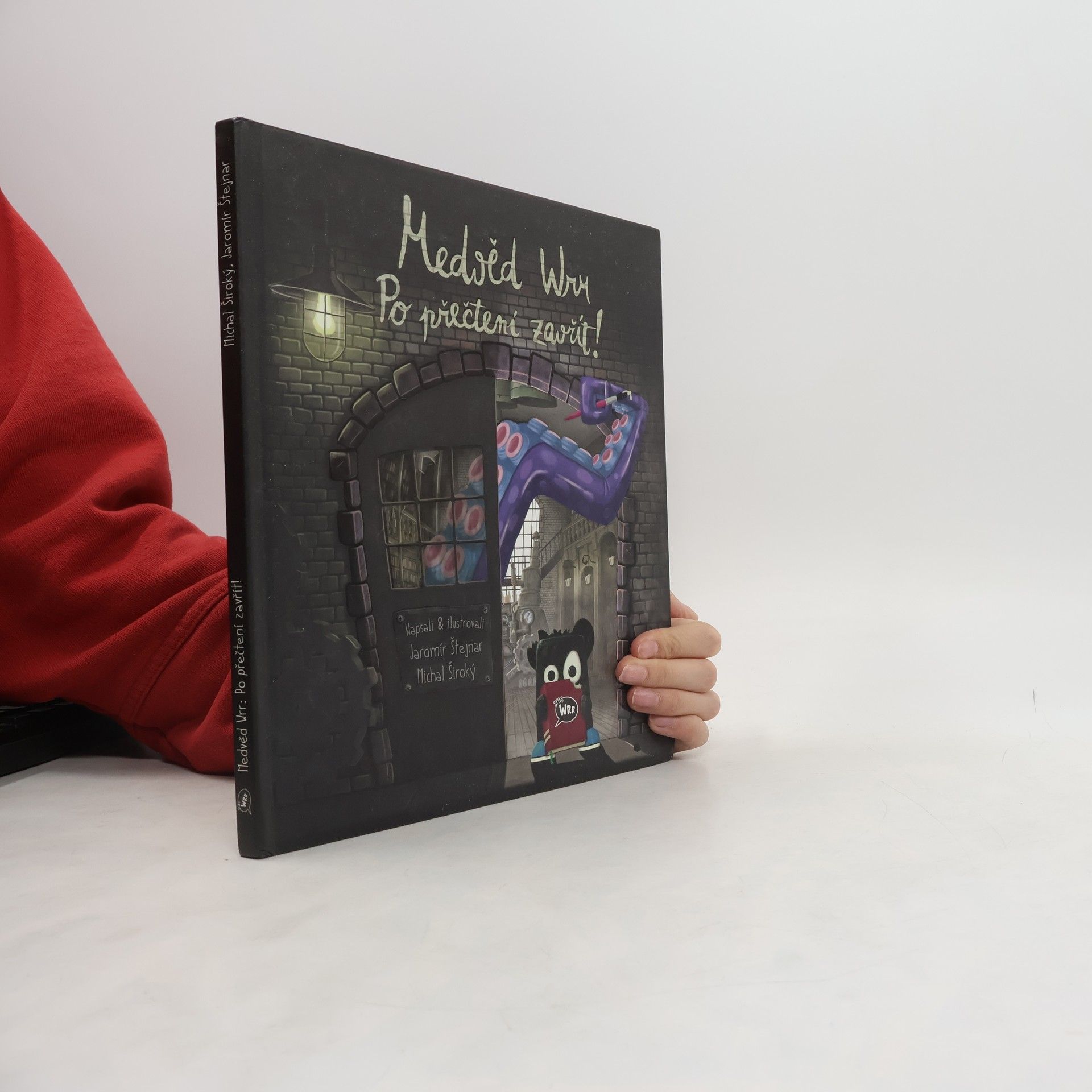 Jaromír Štejnar Medvěd Wrr. Po přečtení zavřít!
