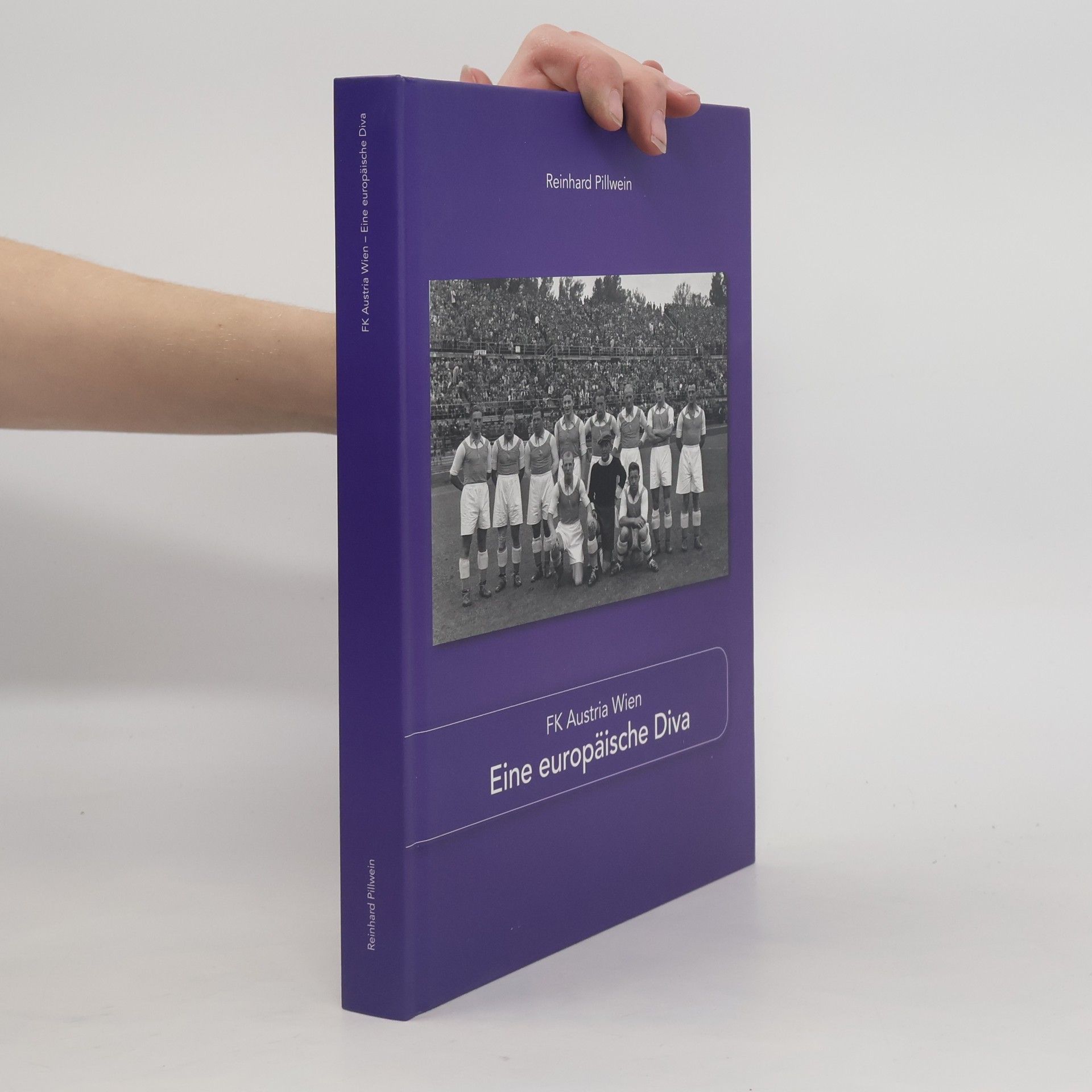 Reinhard Pillwein Eine europäische Diva