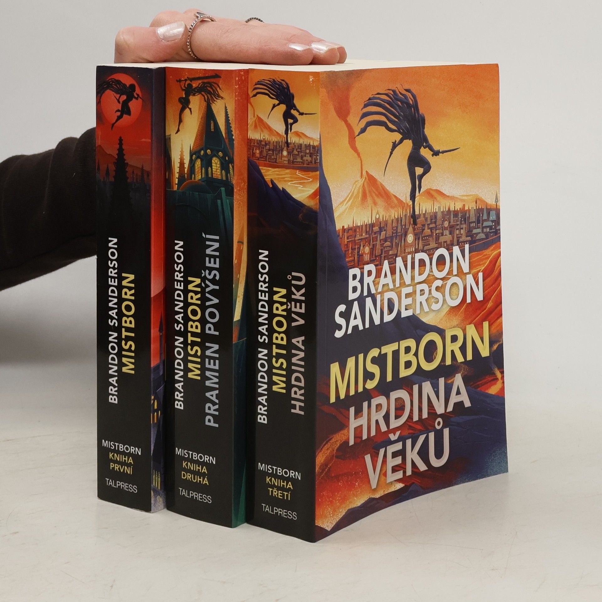 Brandon Sanderson Trilogie Mistborn