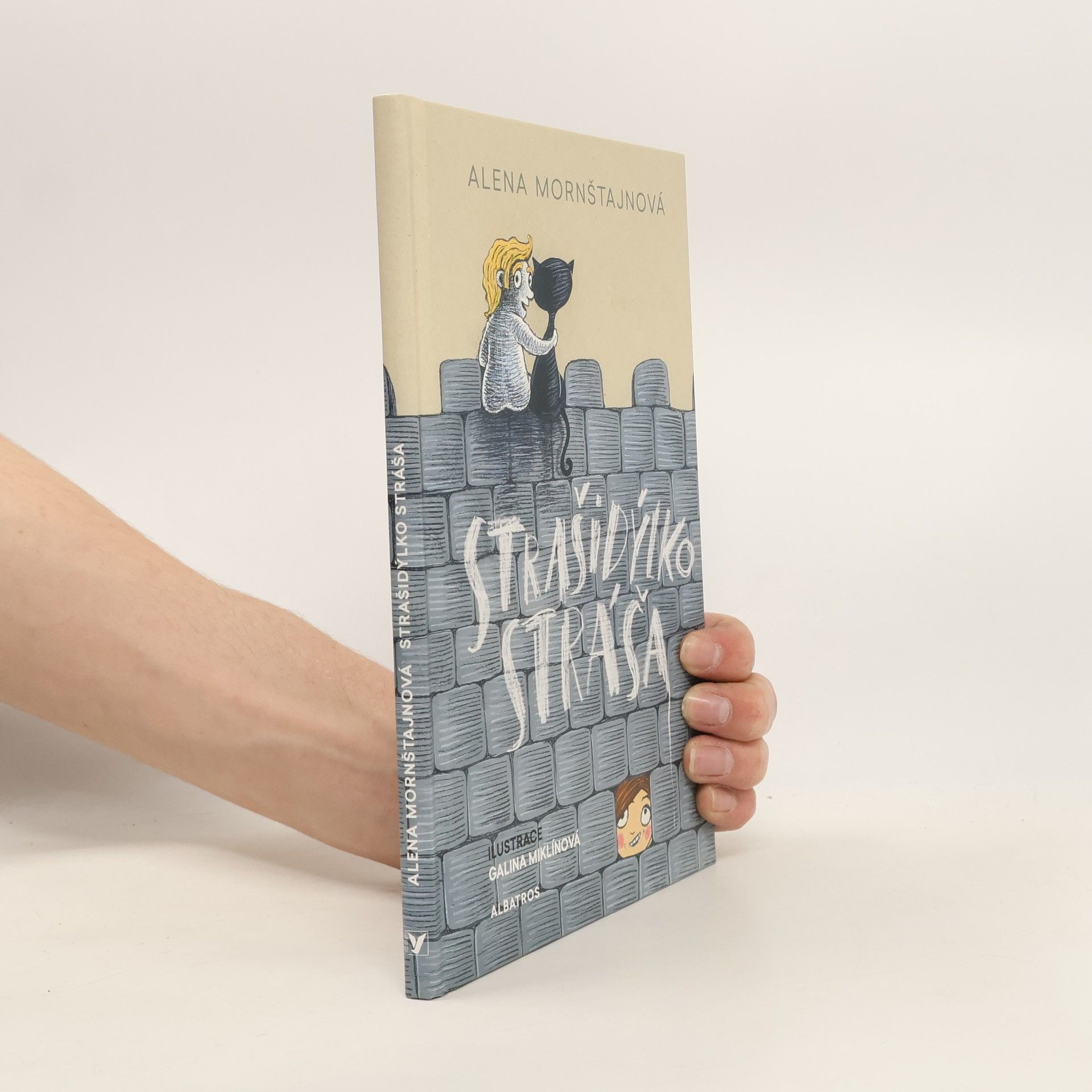 Alena Mornštajnová Strašidýlko Stráša