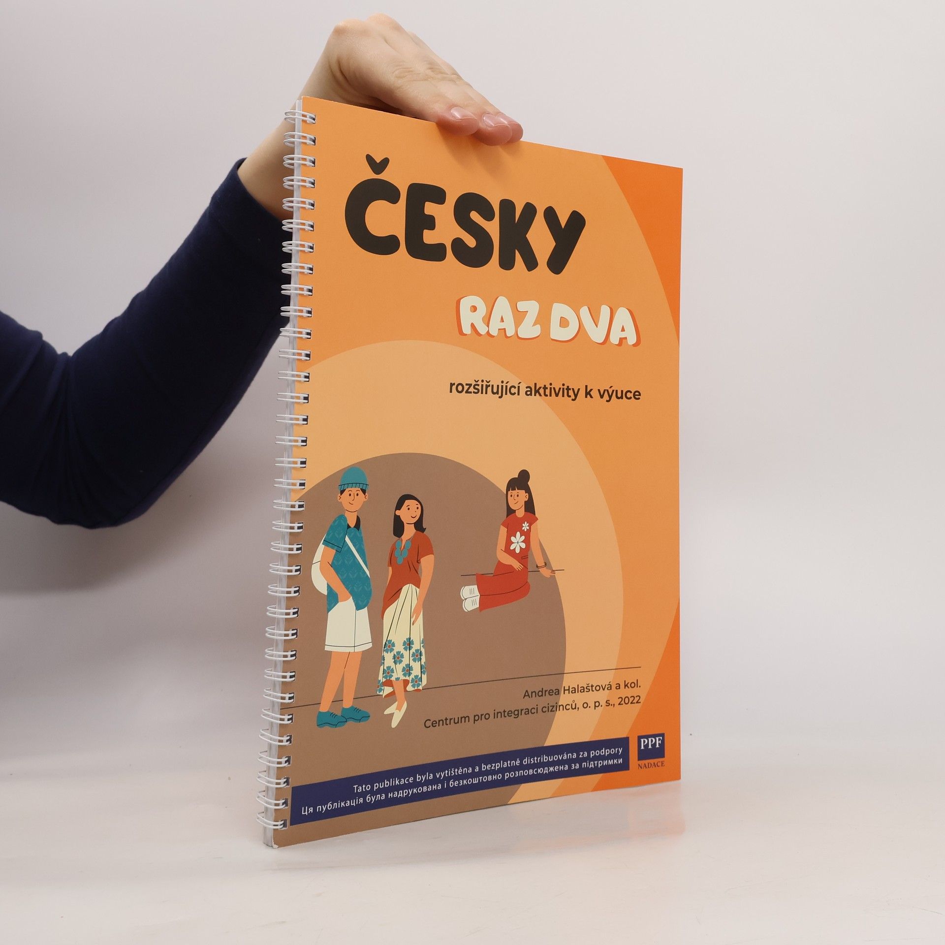 Andrea Halaštová Česky raz dva