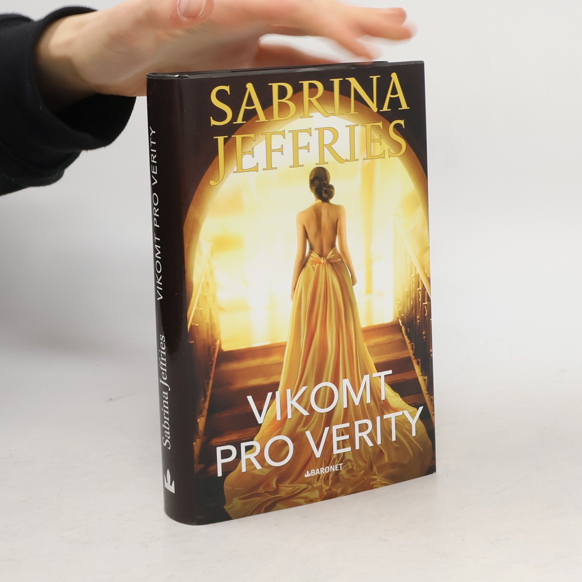 Deborah Martin Vikomt pro Verity