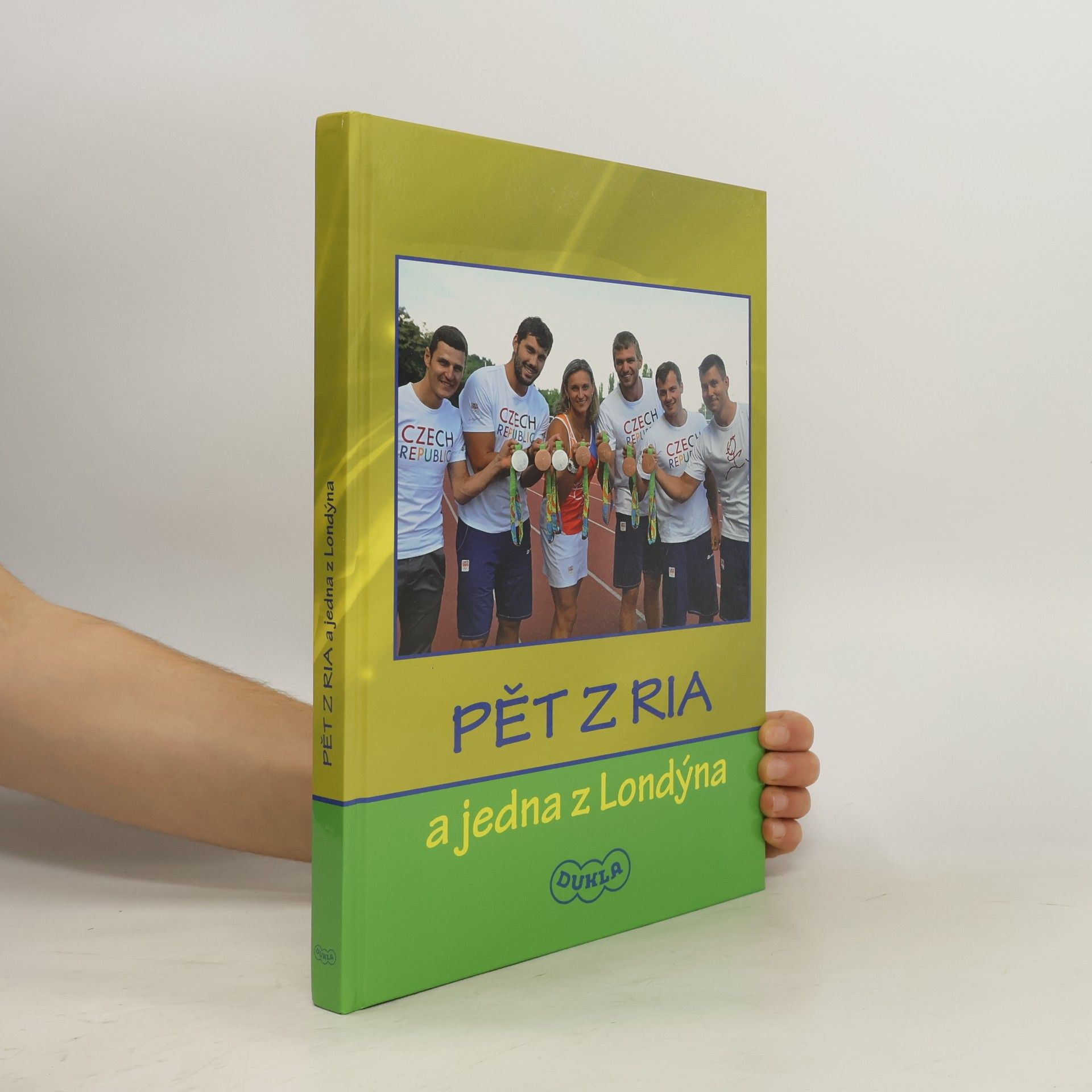 Autores varios Pět z Ria a jedna z Londýna