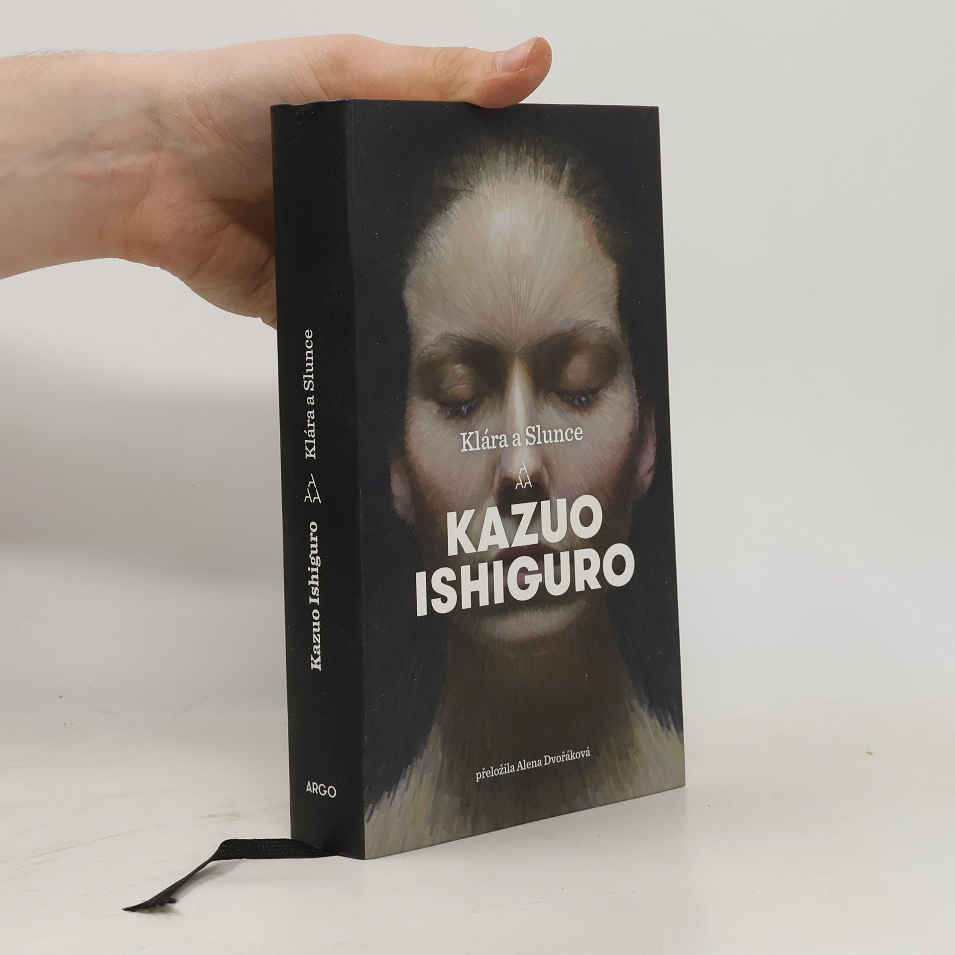Kazuo Ishiguro Klára a Slunce