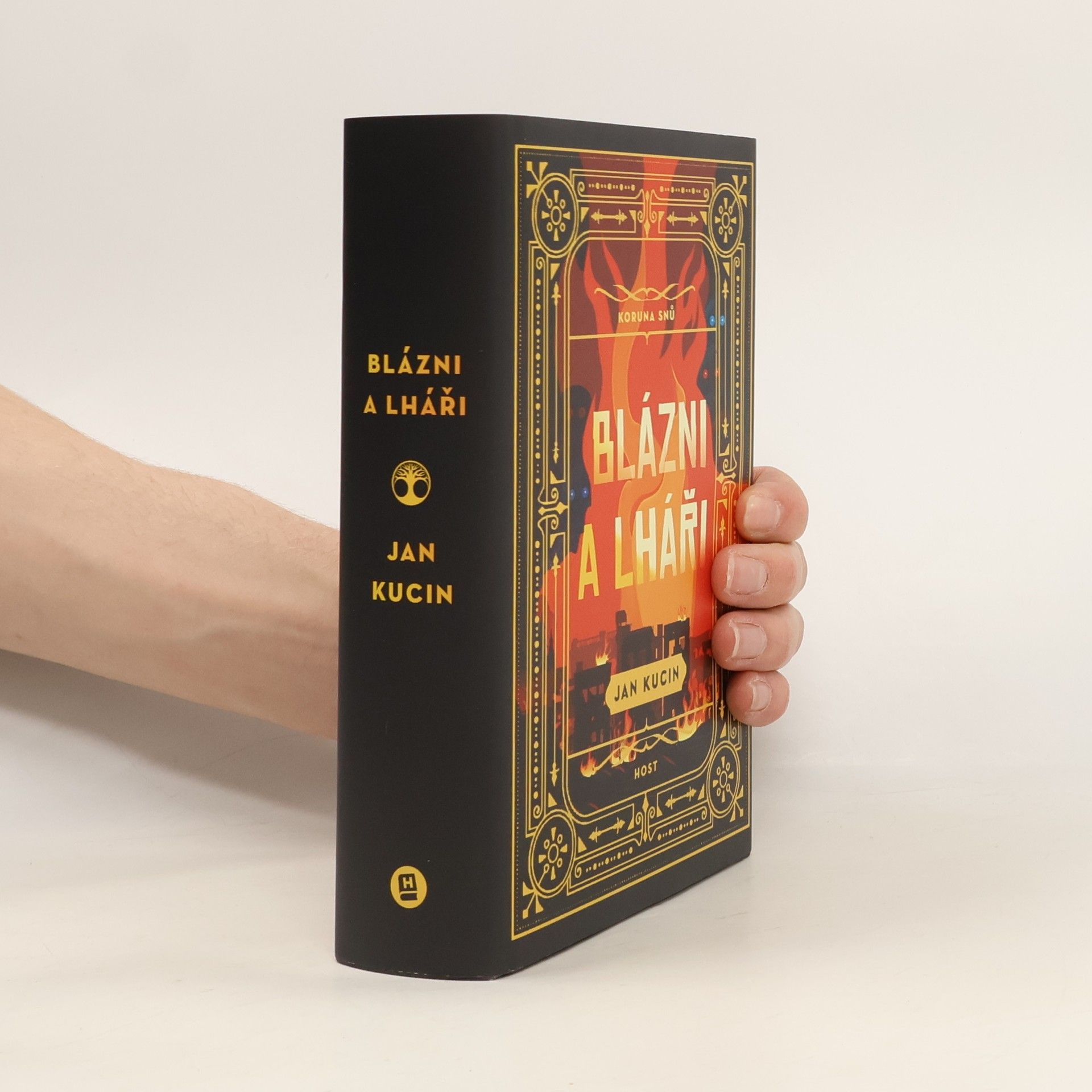 Jan Kucin Blázni a lháři