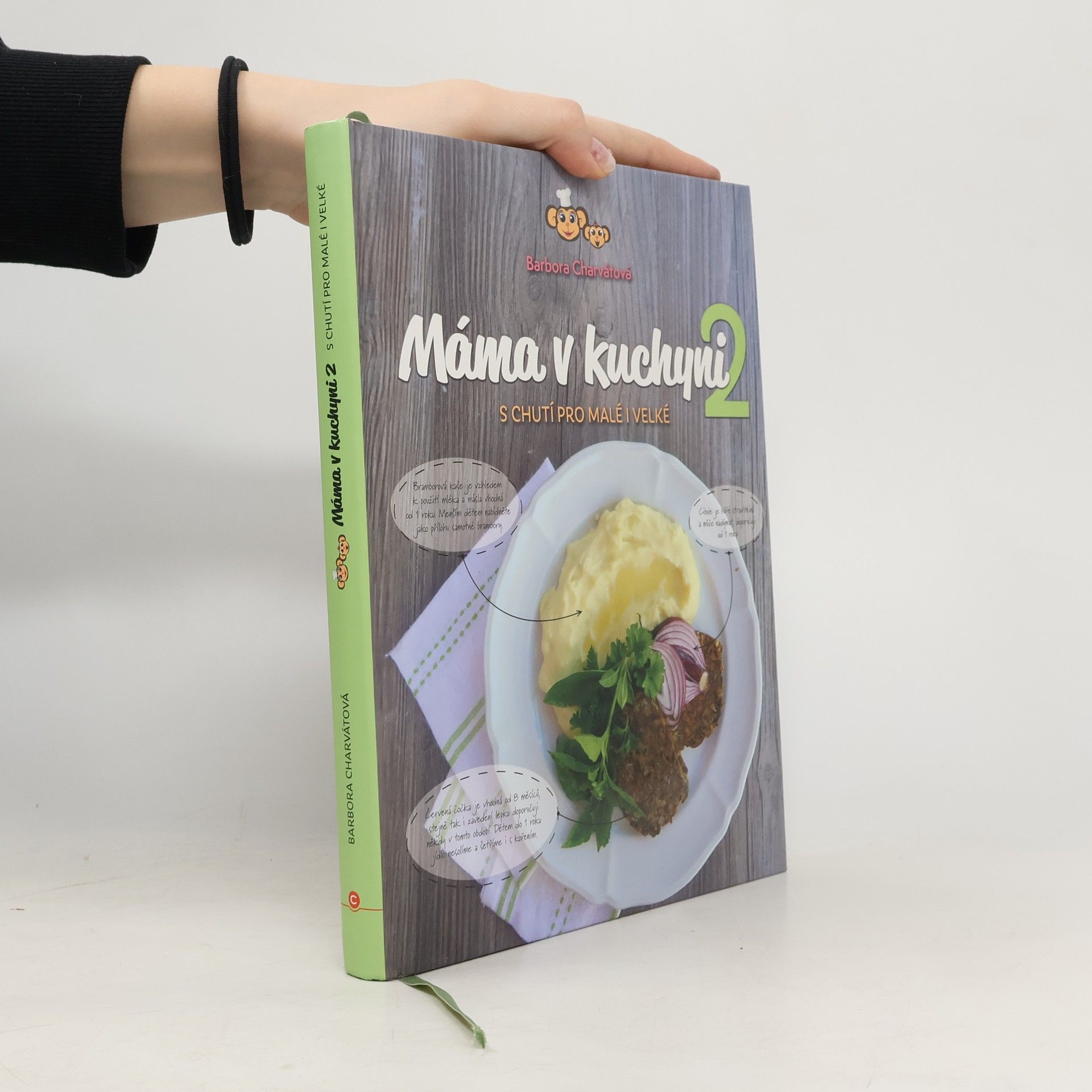 Barbora Charvátová Máma v kuchyni 2