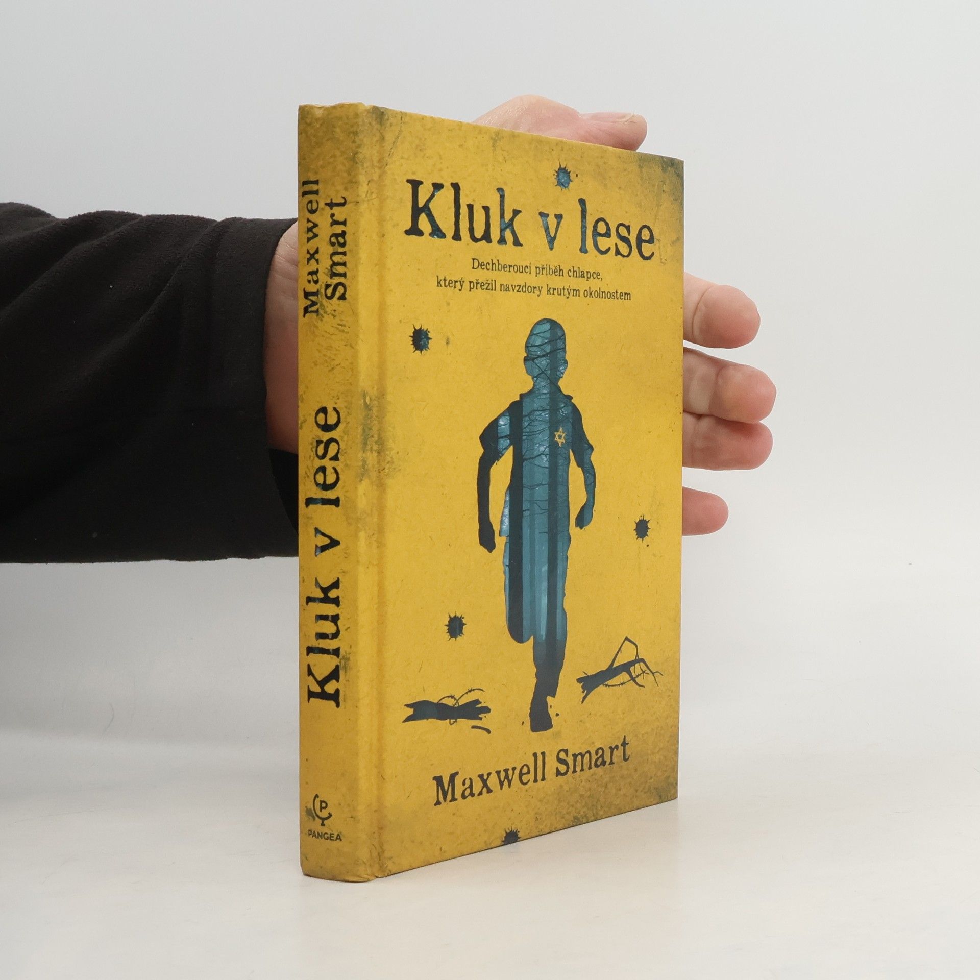 Maxwell Smart Kluk v lese