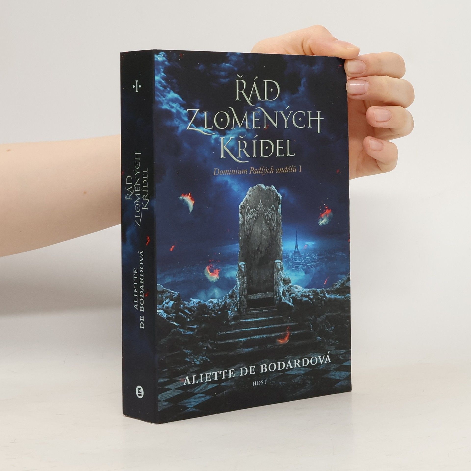 Aliette de Bodard Dominium Padlých andělů. 1. díl. Řád zlomených křídel