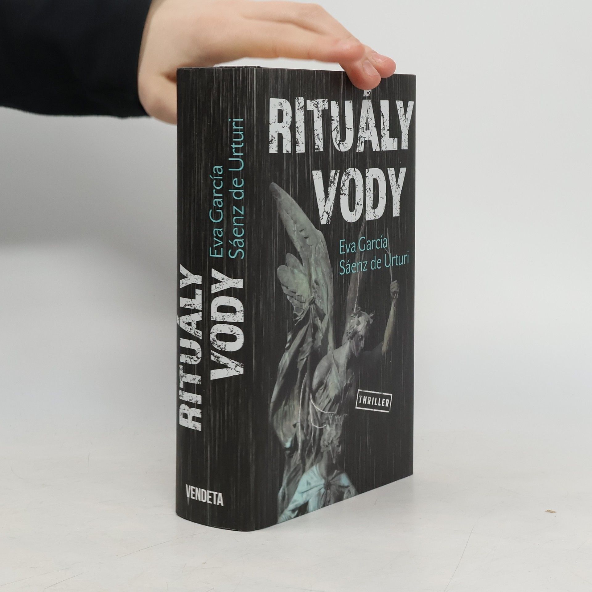 Eva Garcíaová Sáenzová Rituály vody