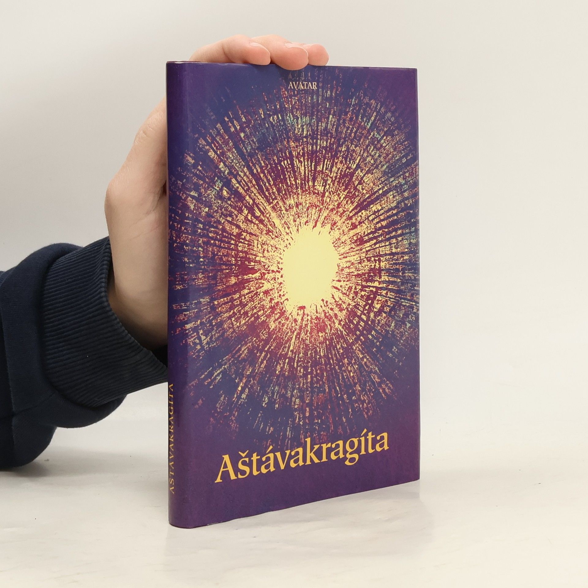 Jiří Navrátil Aštávakragíta. Staroindická filosofická báseň