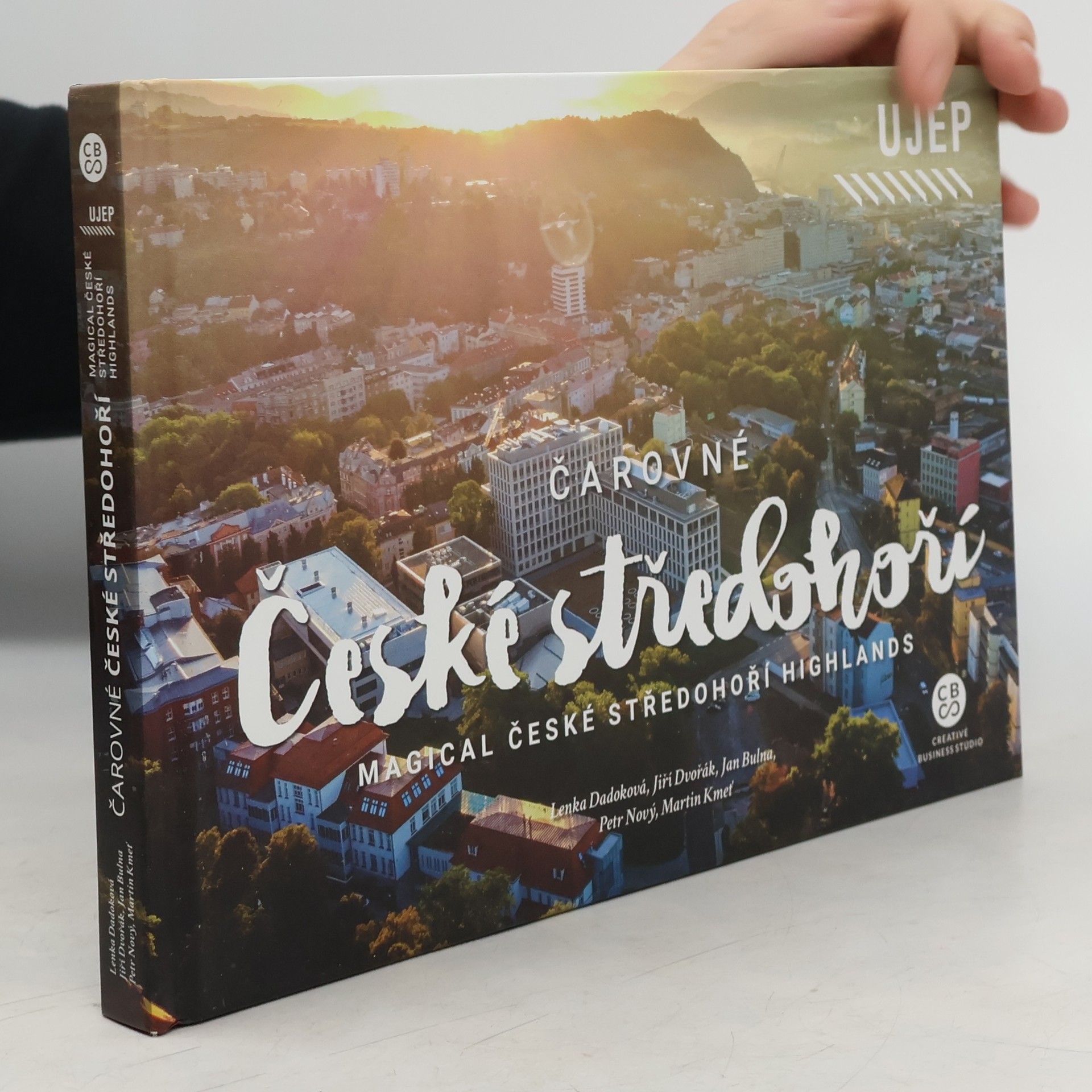 kolektiv Čarovné české středohoří. Magical České středohoří Highlands