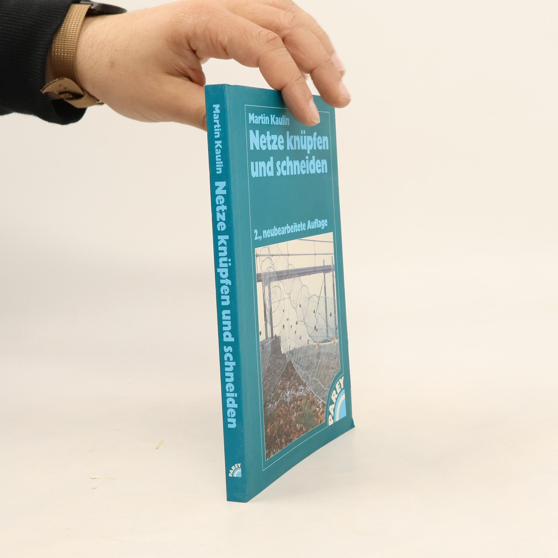 Martin Kaulin Netze knüpfen und schneiden