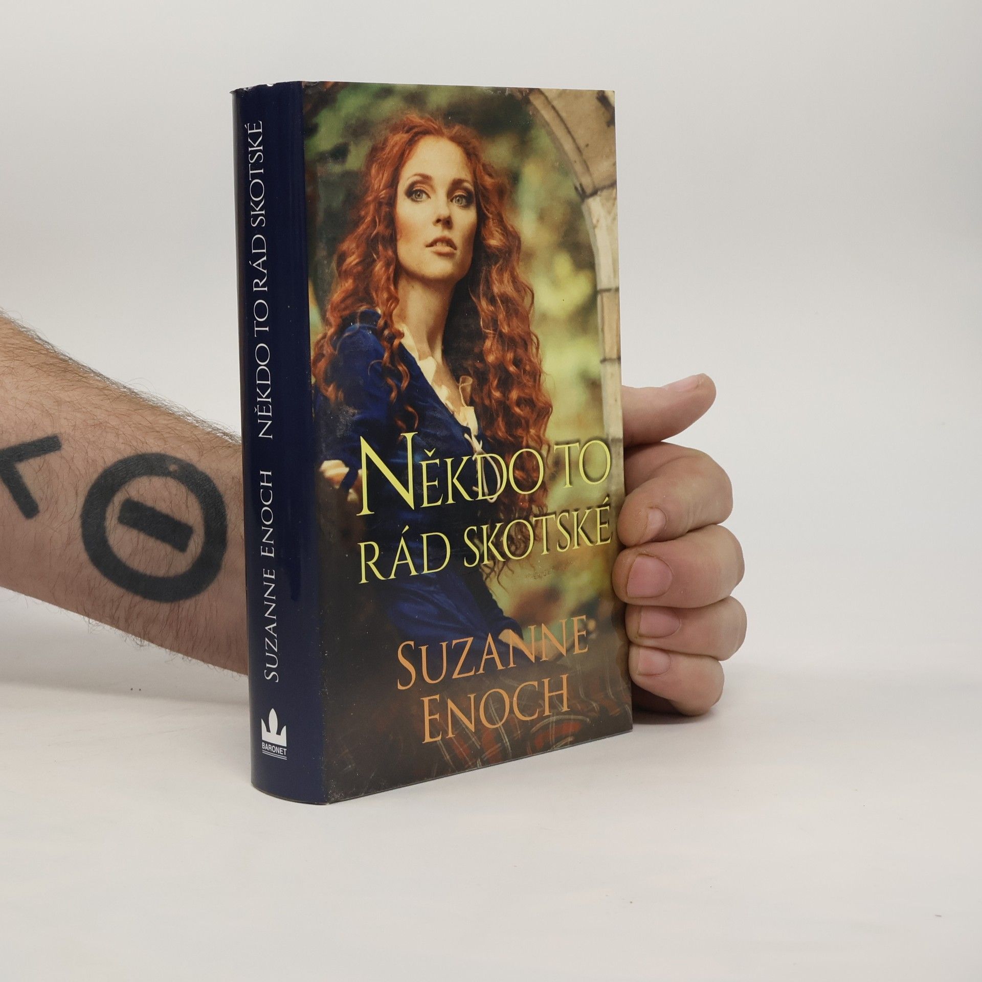 Suzanne Enoch Někdo to rád skotské