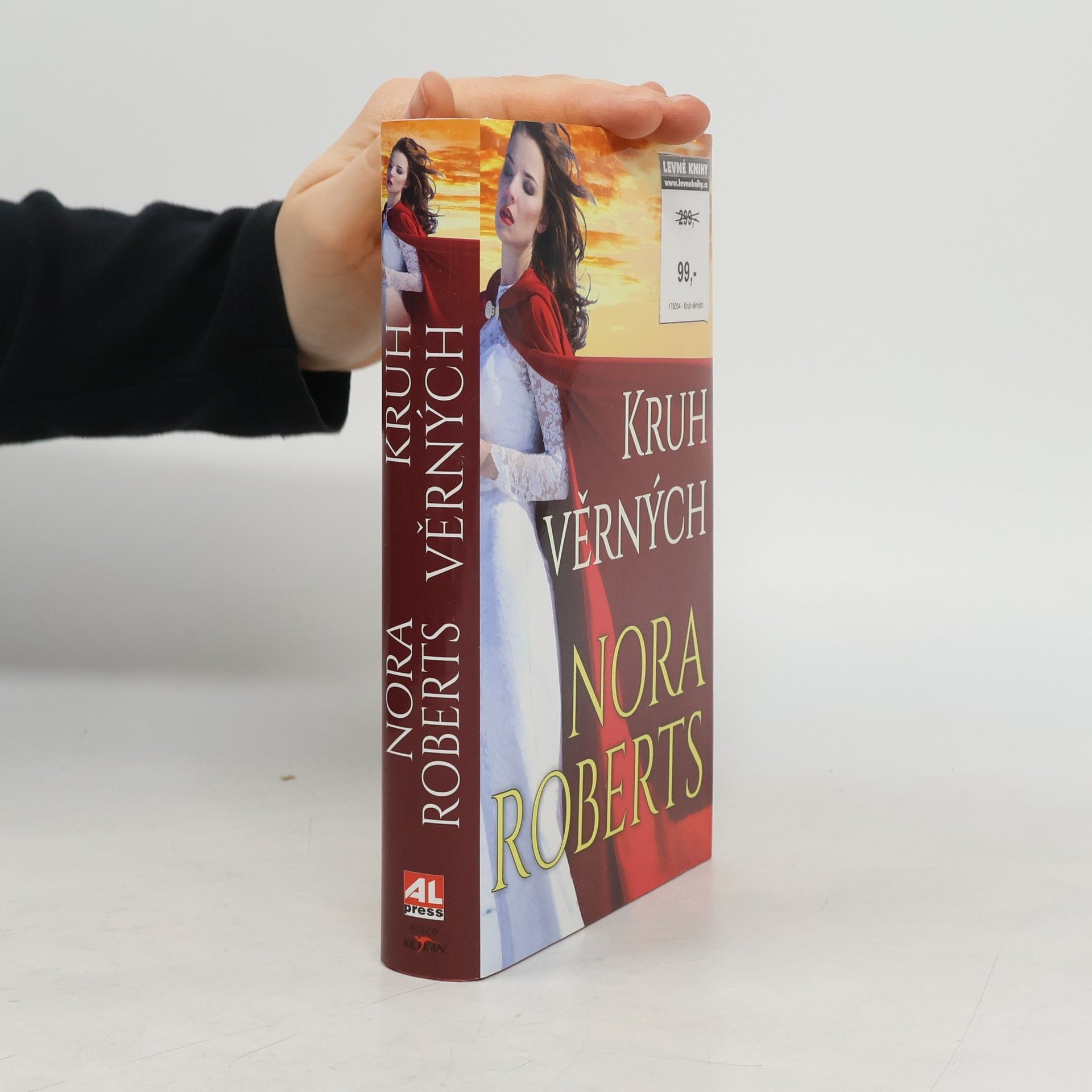 Nora Roberts Kruh věrných