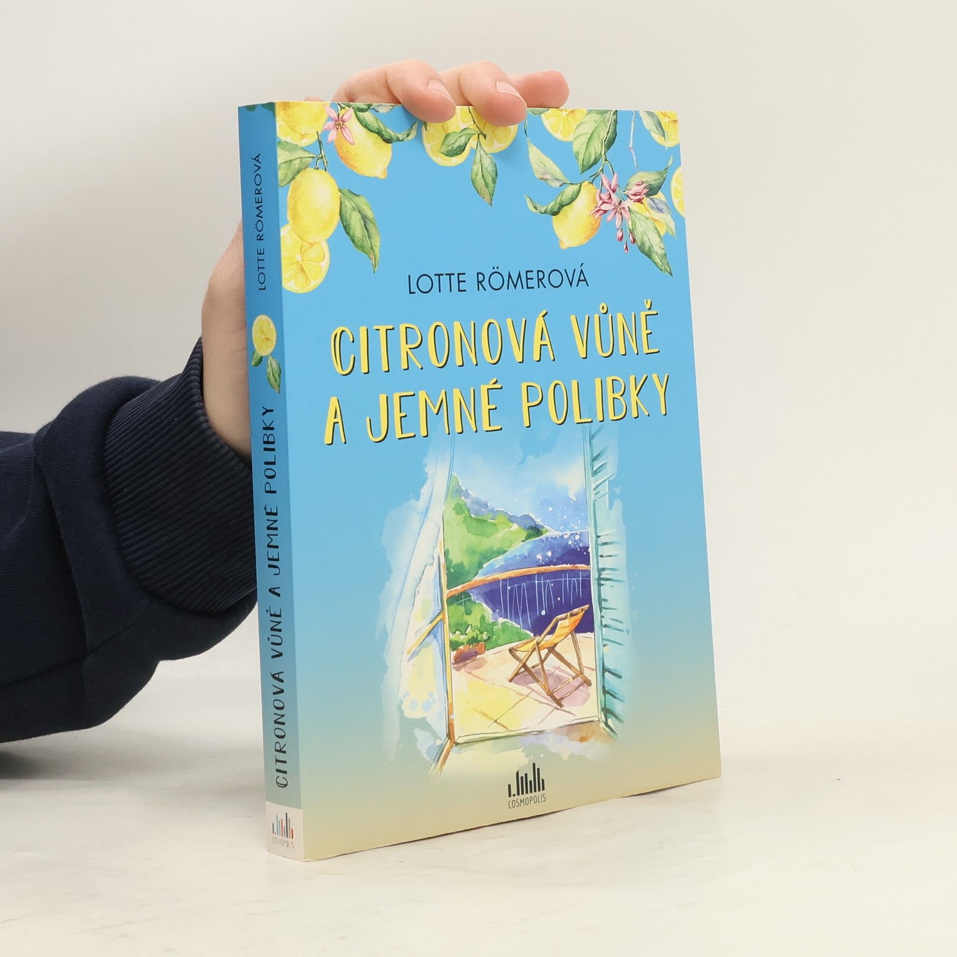 Lotte Römer Citronová vůně a jemné polibky