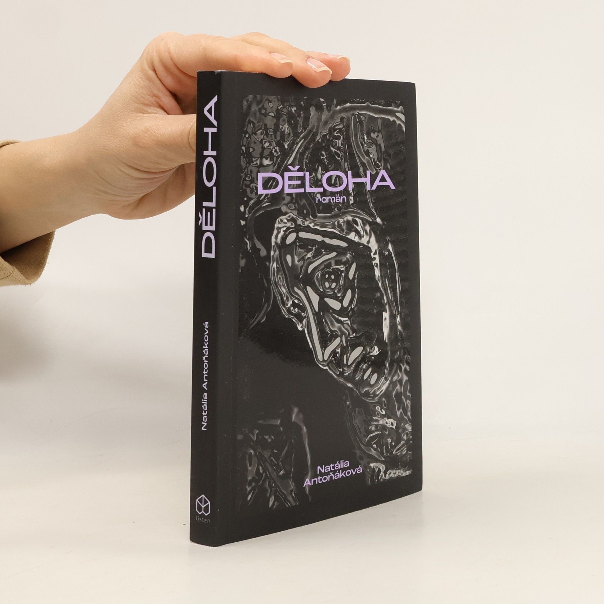 Natália Antoňáková Děloha