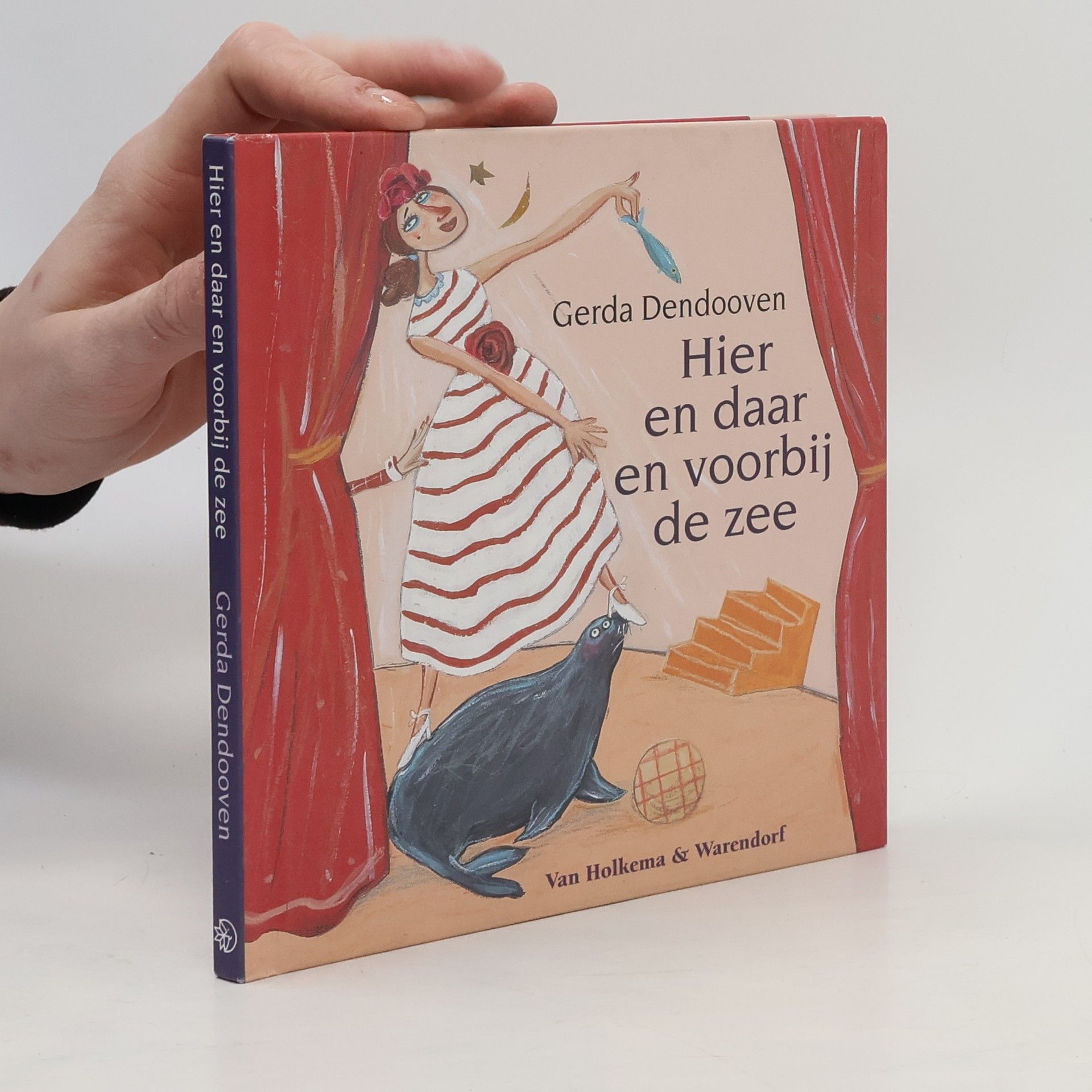 Gerda Laura Dendooven Groot gelijk: Hier en daar en voorbij de zee