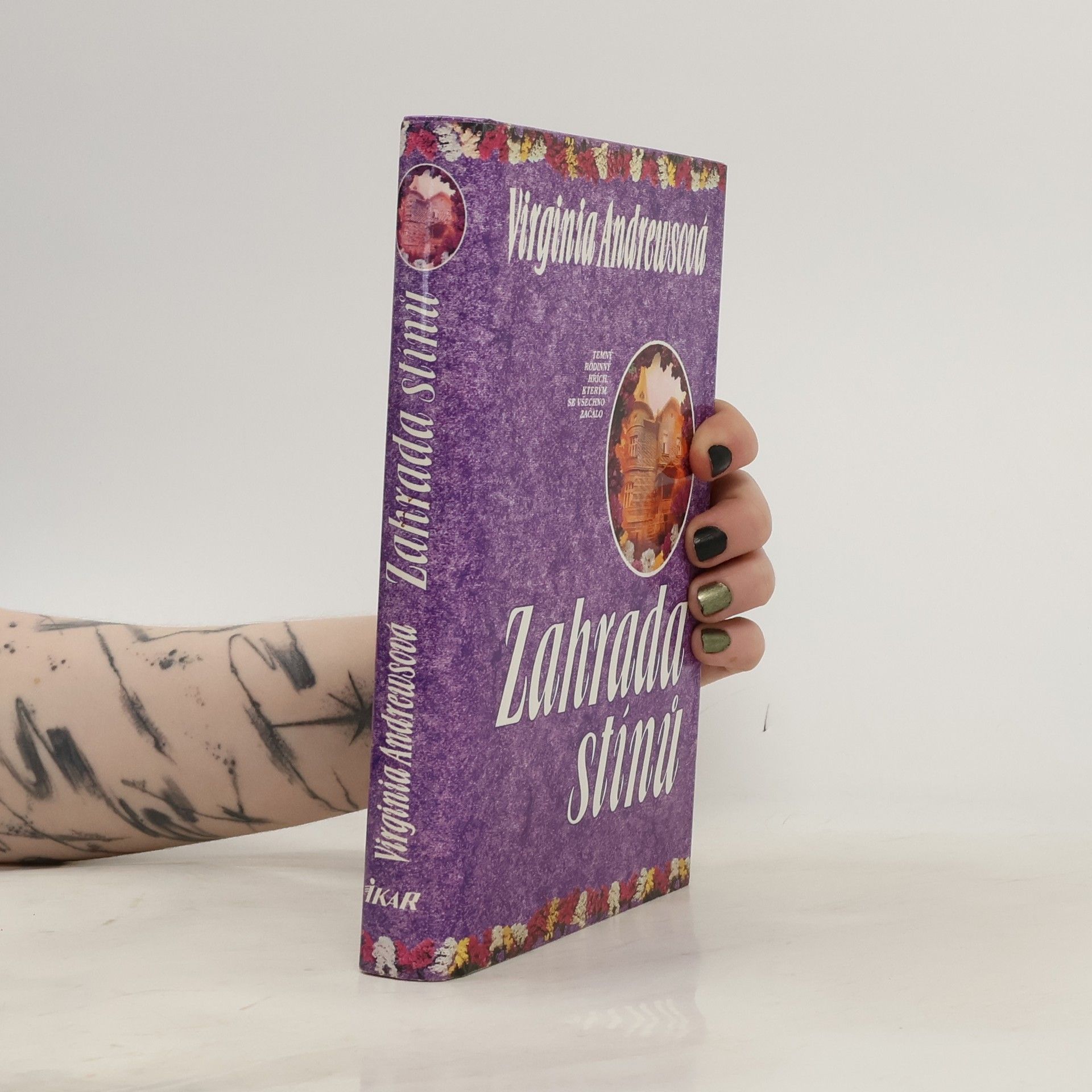 Viera Fabianová Zahrada stínů. 5. část pentalogie