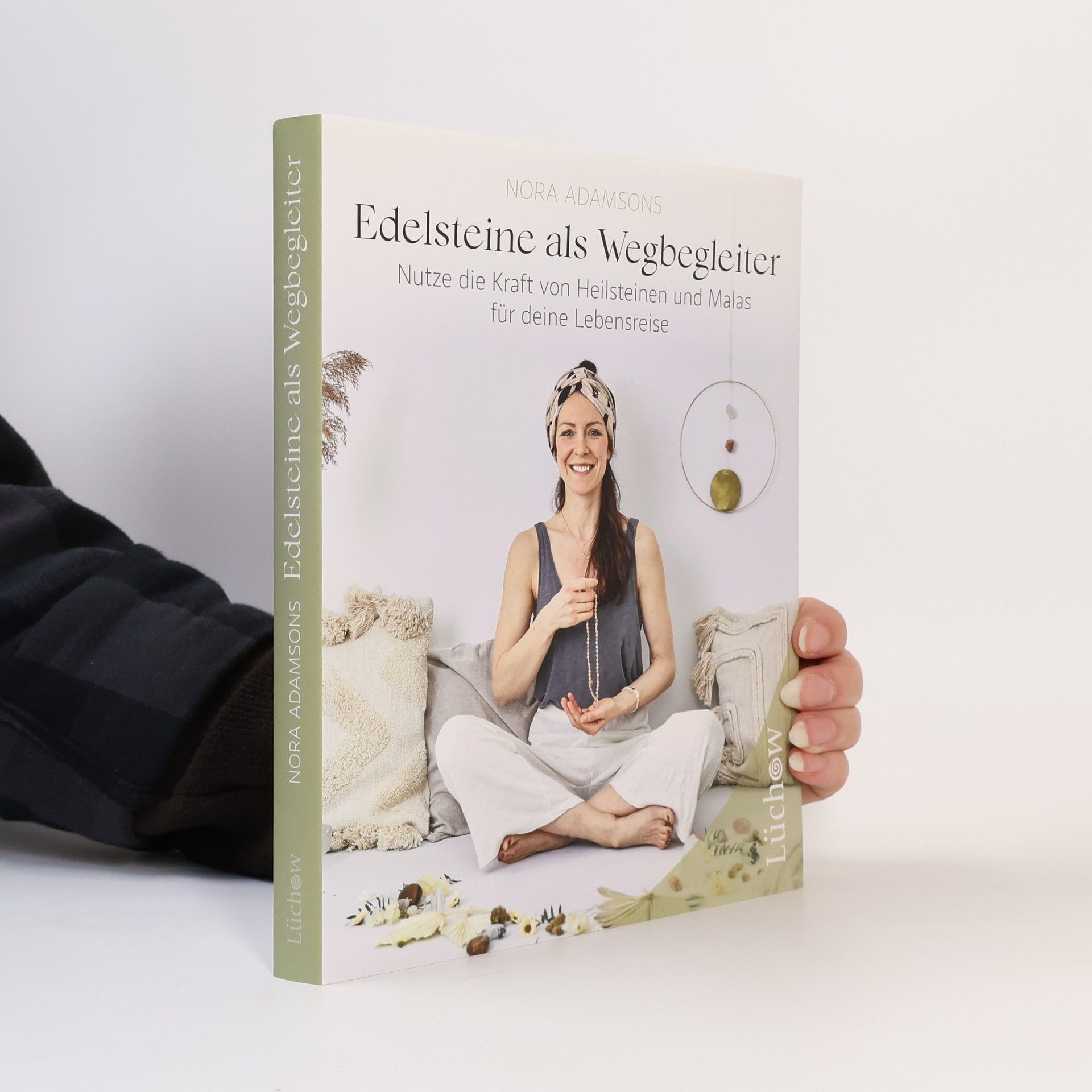 Nora Adamsons Edelsteine als Wegbegleiter