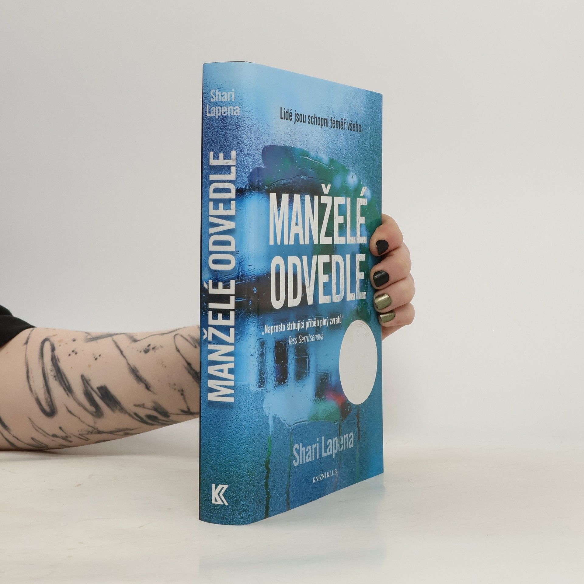 Shari Lapena Manželé odvedle