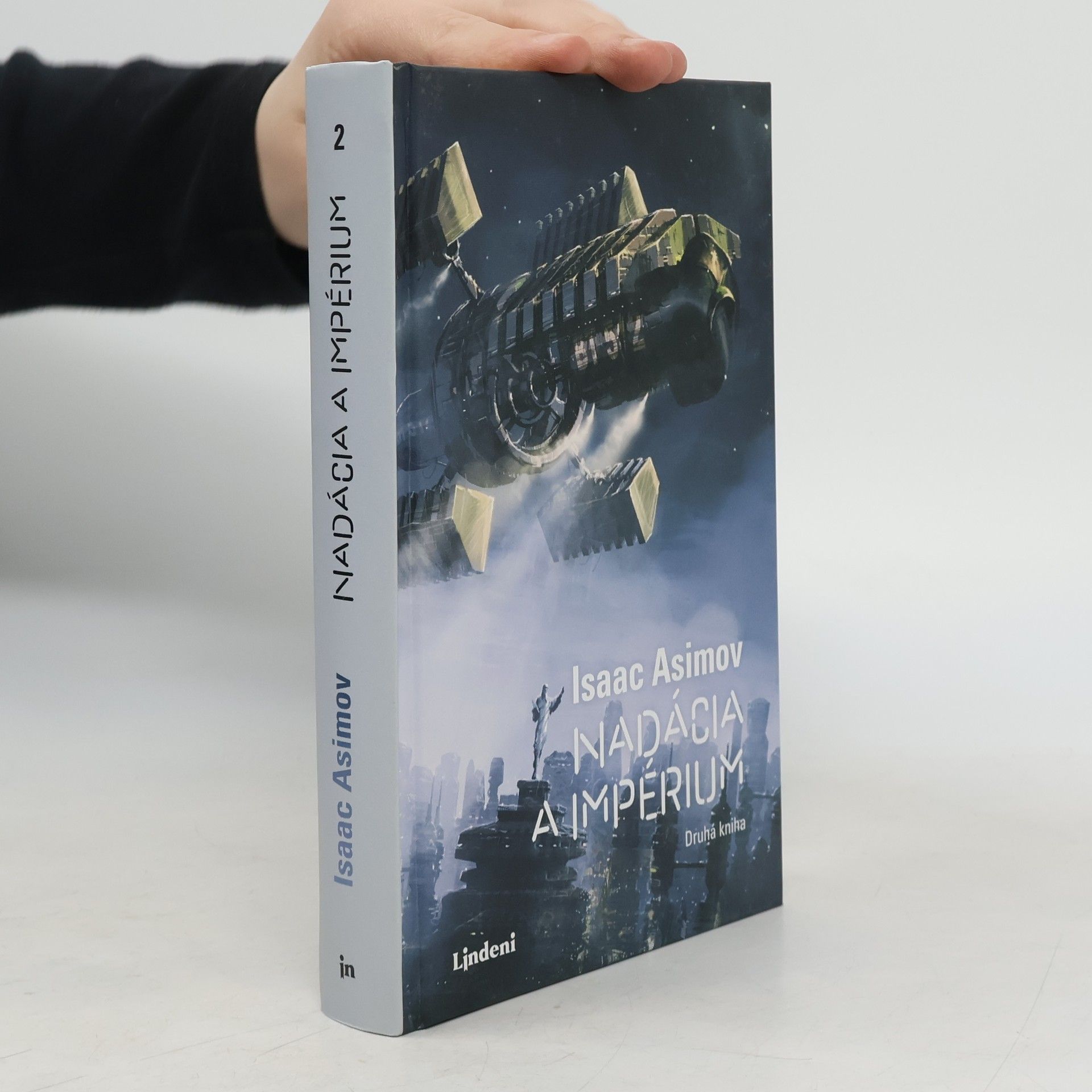 Isaac Asimov Nadácia a impérium 2