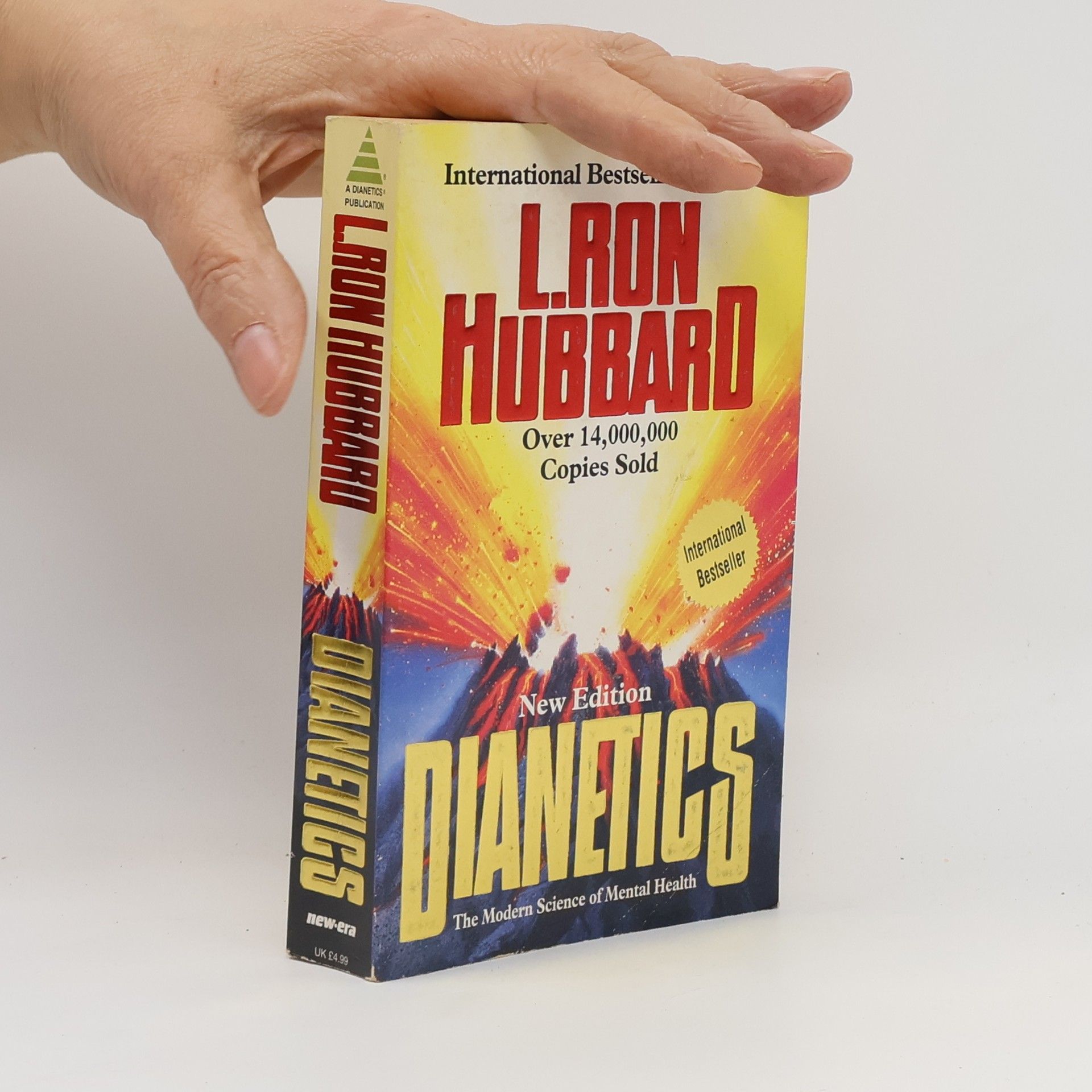 Lafayette Ronald Hubbard Dianetics : the modern science of mental health : a handbook of dianetics procedure