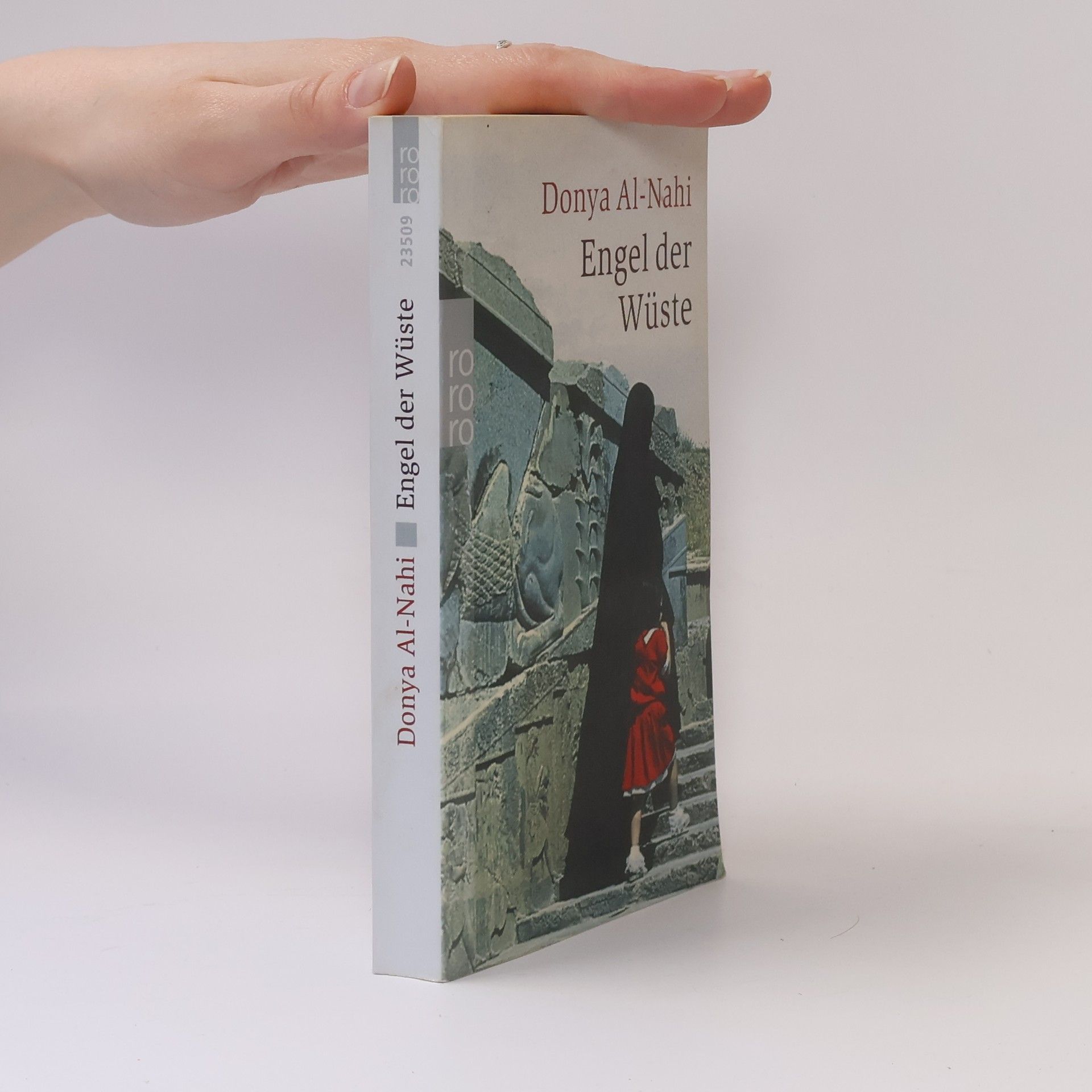 Donya Al-Nahi Engel der Wüste