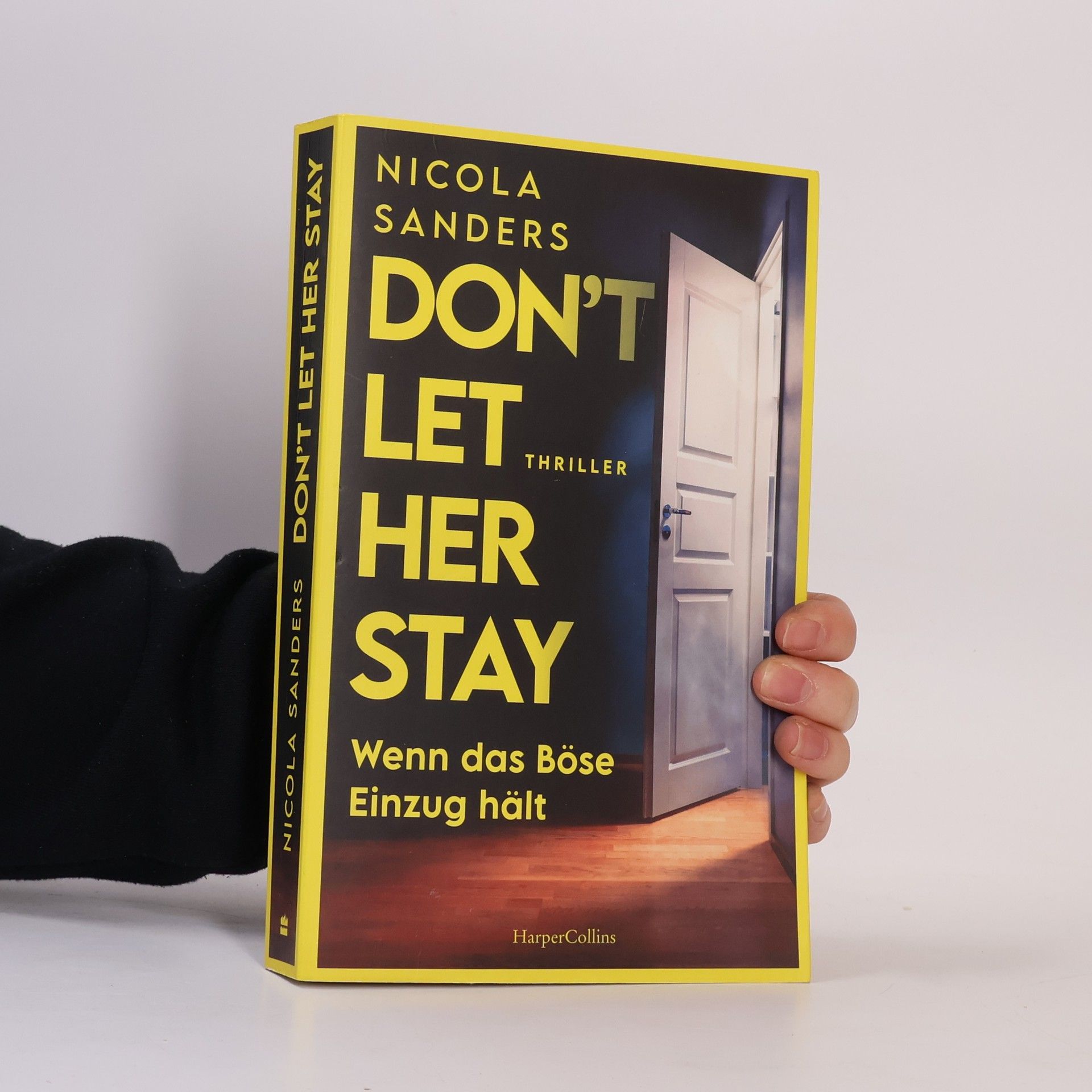 Nicola Sanders Don't Let Her Stay