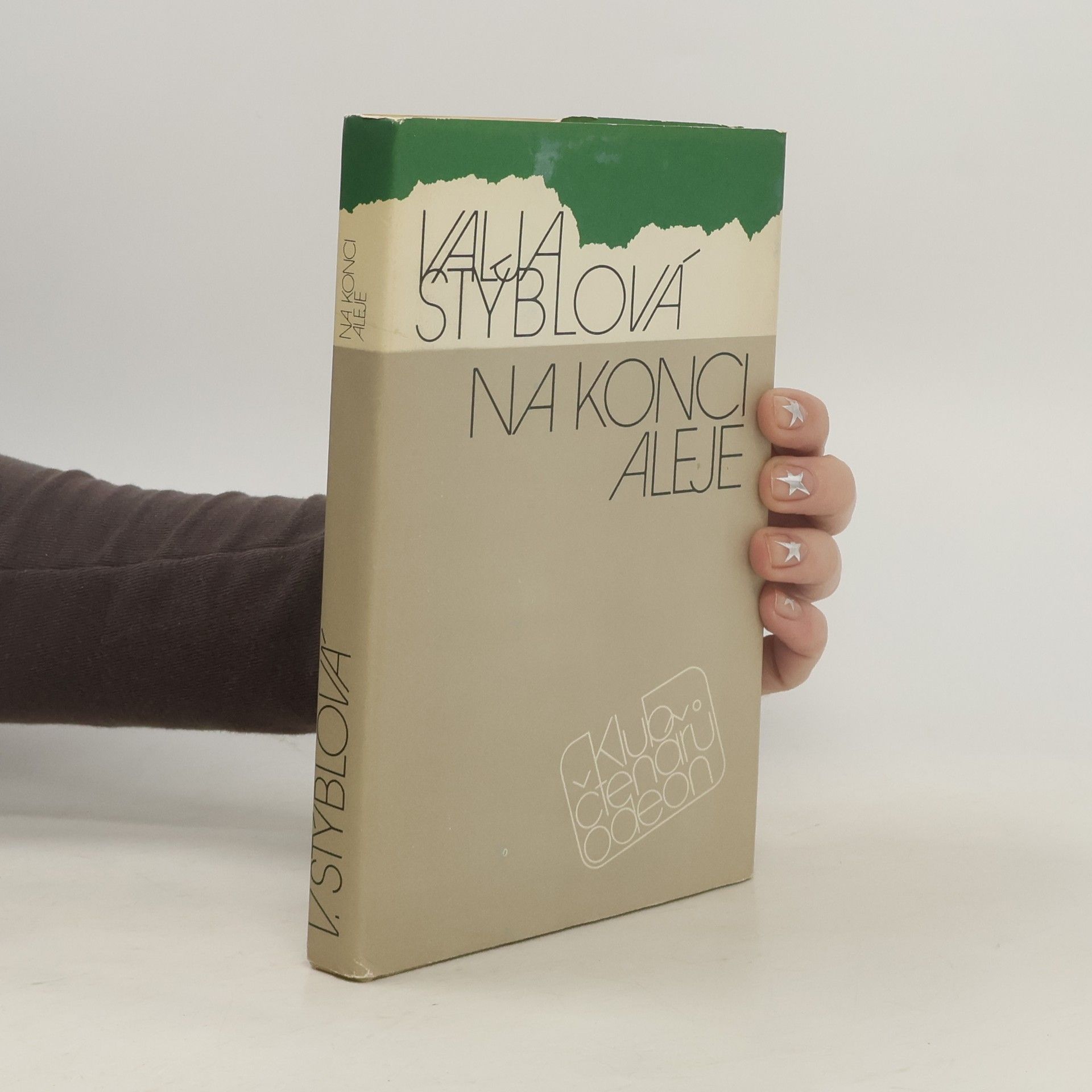Valja Stýblová Na konci aleje