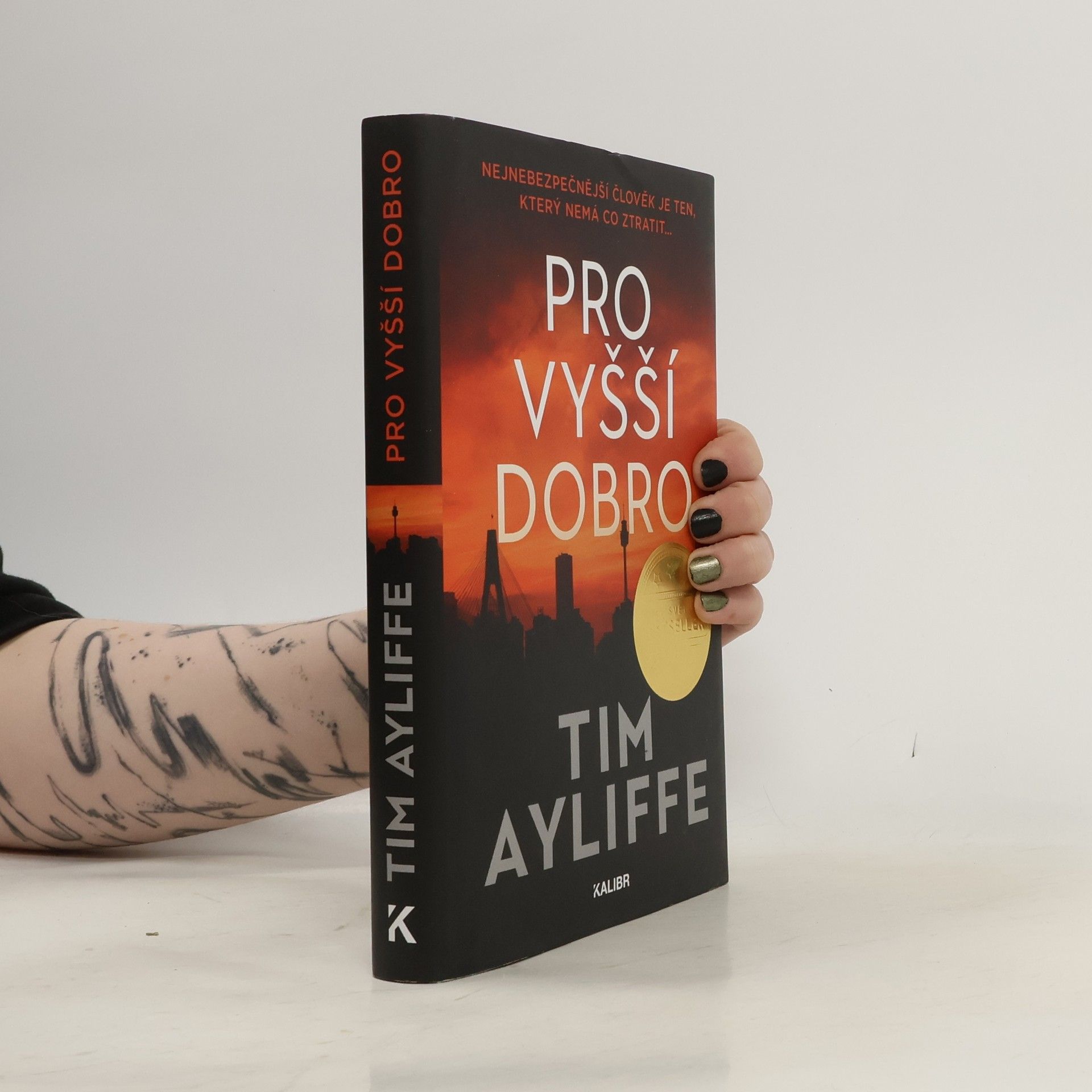 Tim Ayliffe Pro vyšší dobro