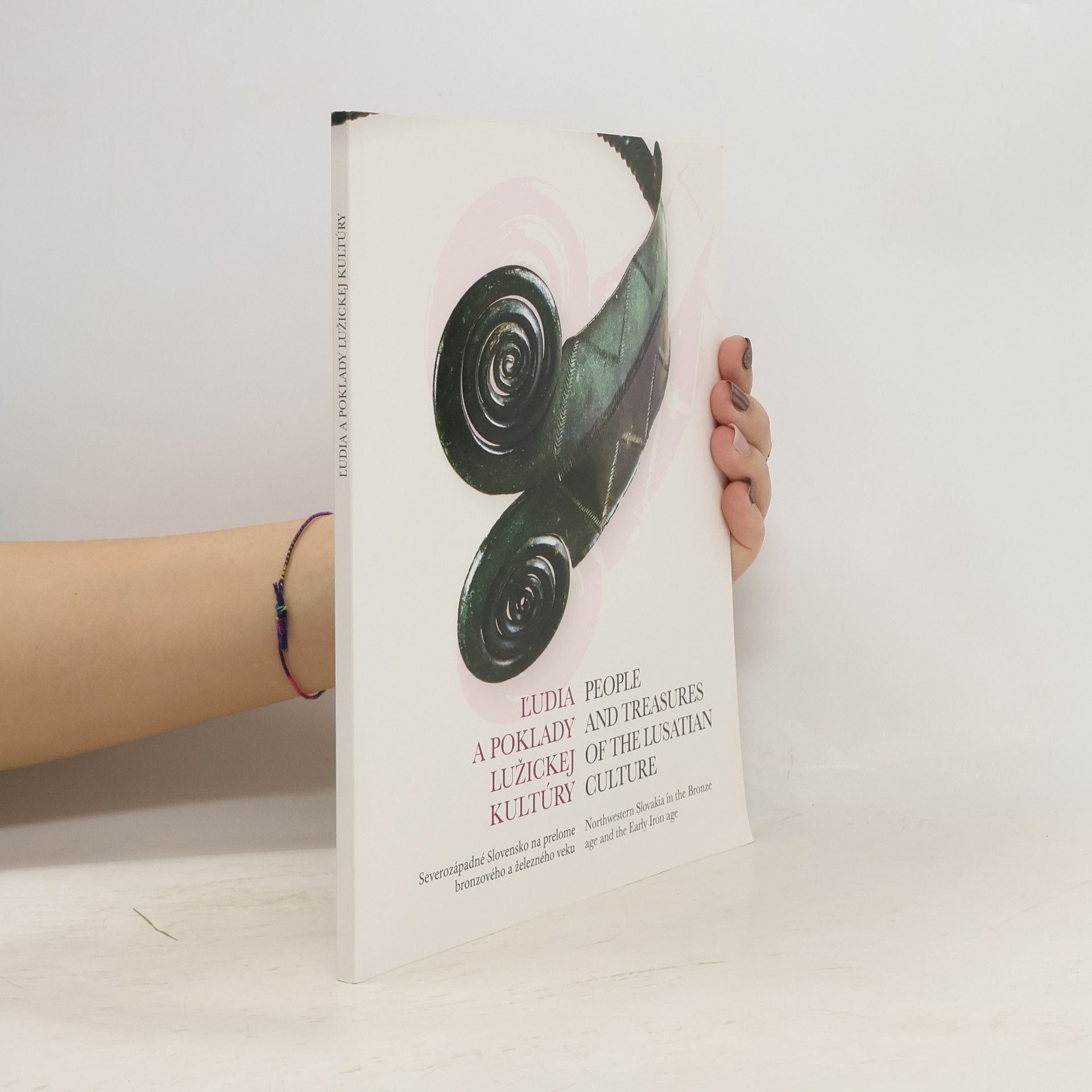 Ľudia a poklady Lužickej kultúry