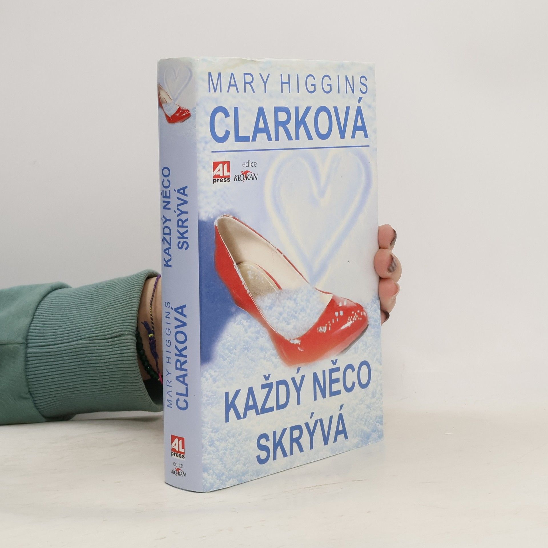 Mary Higginsová Clarková Každý něco skrývá