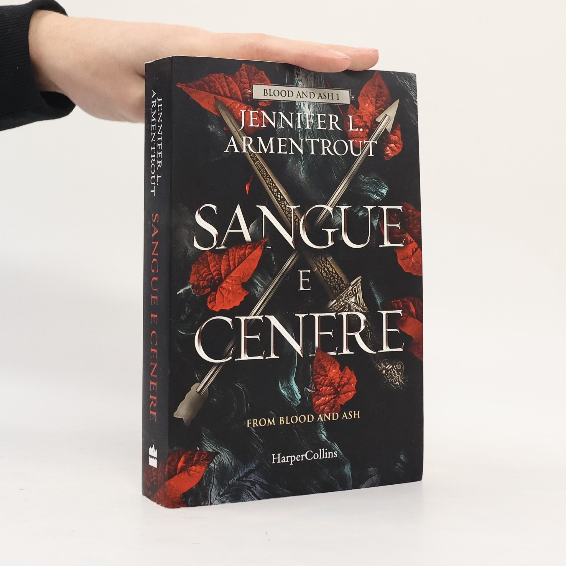 Jennifer L. Armentrout Sangue e cenere
