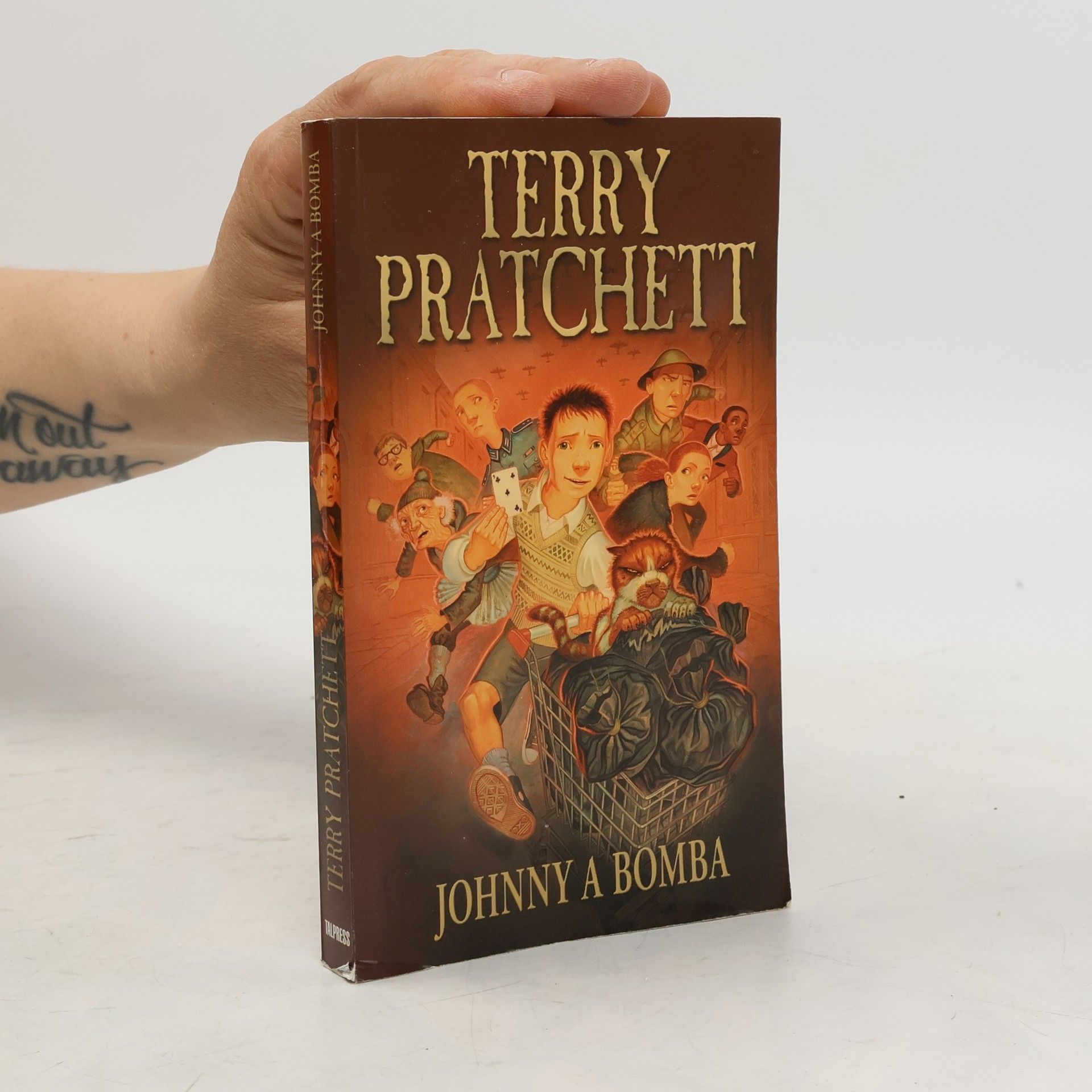 Terry Pratchett Johnny a bomba