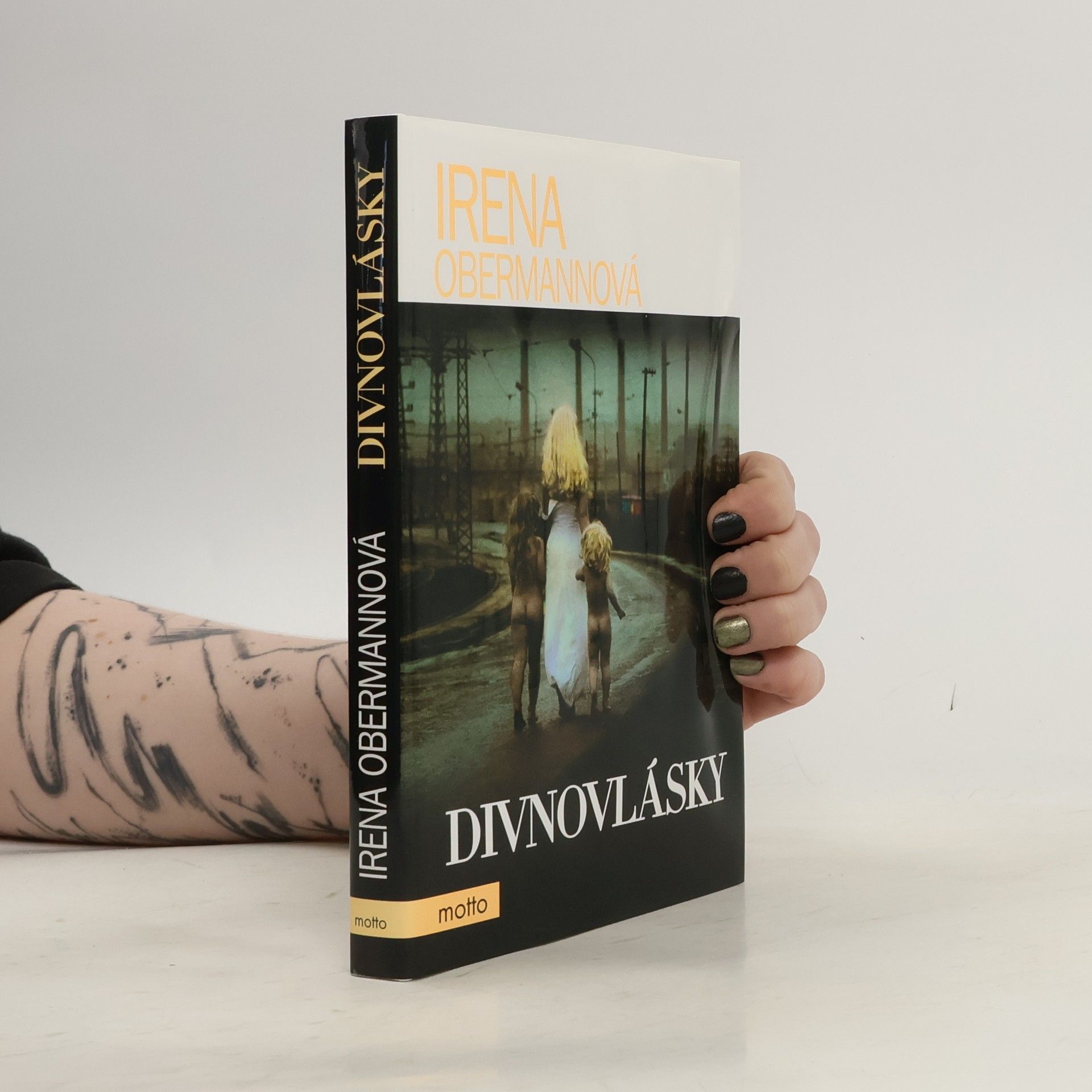 Irena Obermannová Divnovlásky