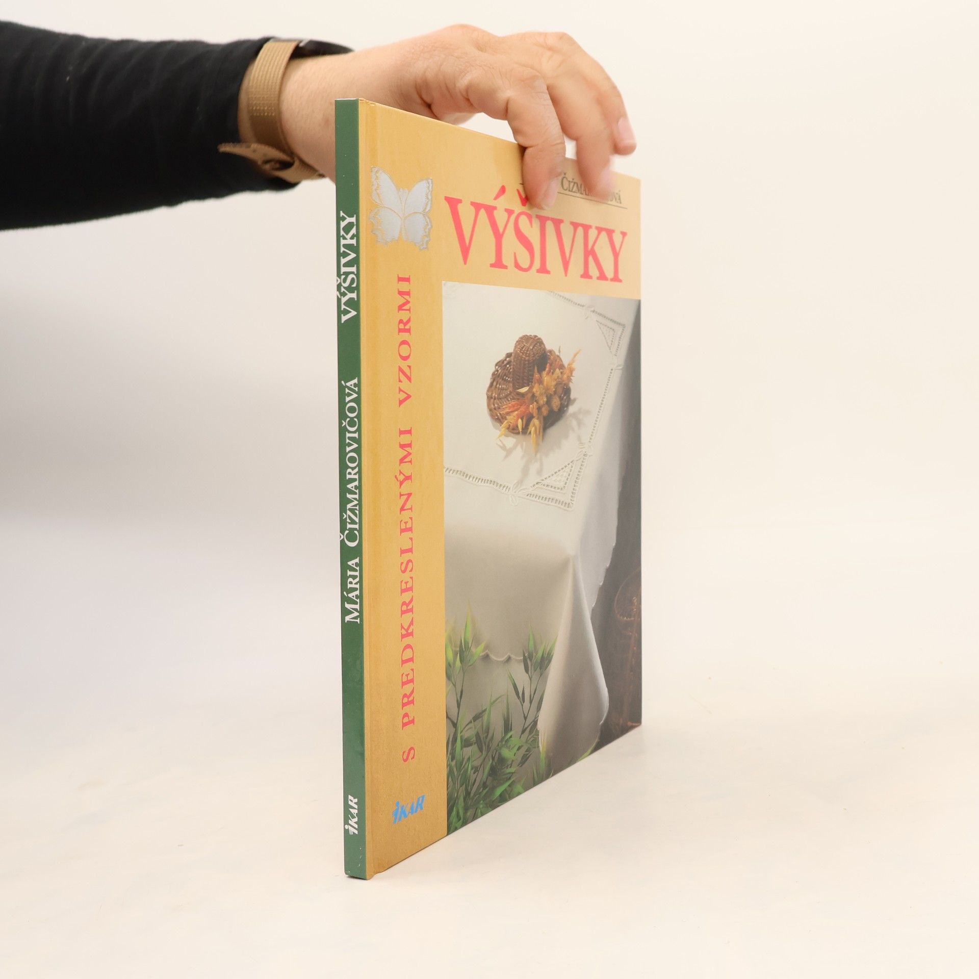 Mária Čižmarovičová Výšivky