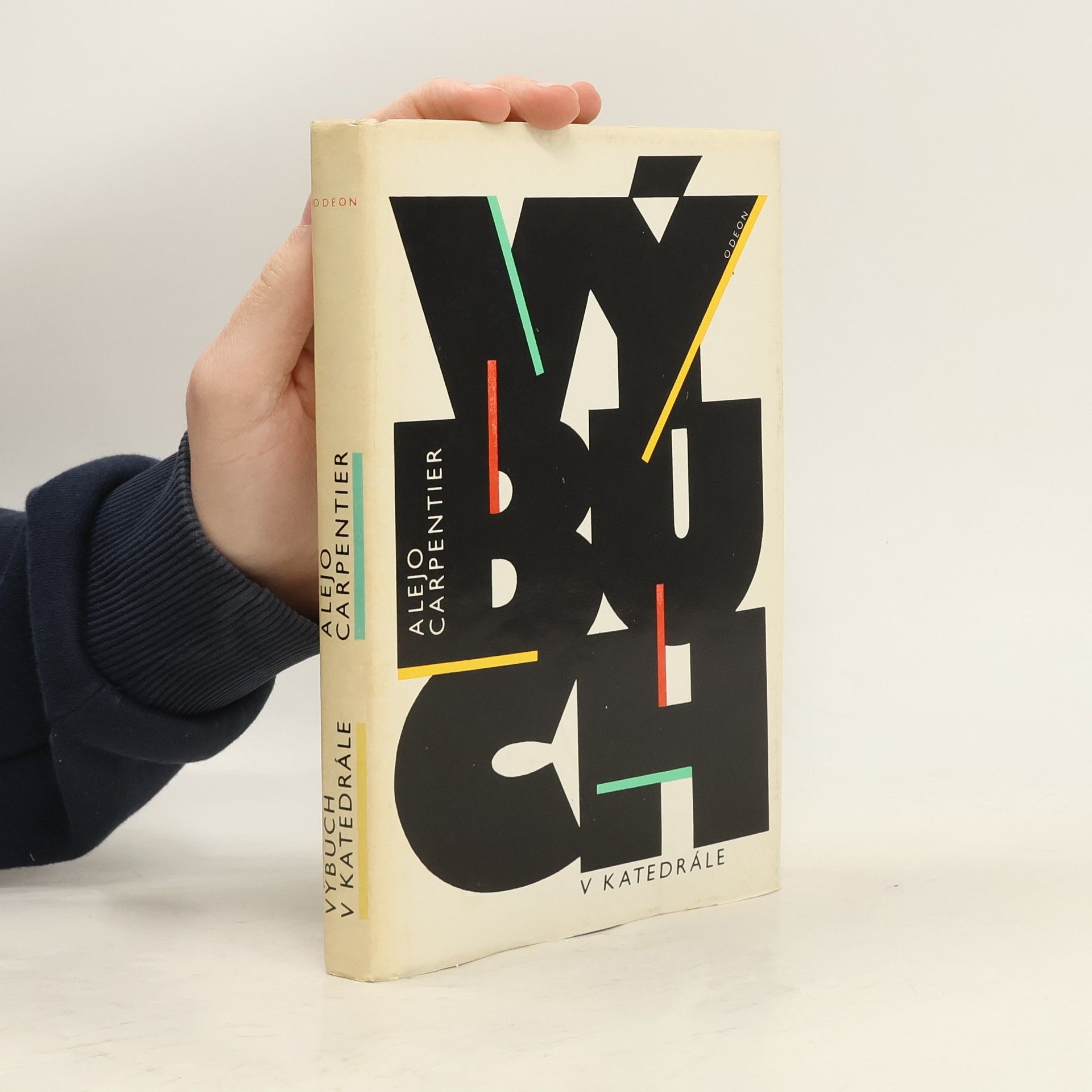 Alejo Carpintero Výbuch v katedrále