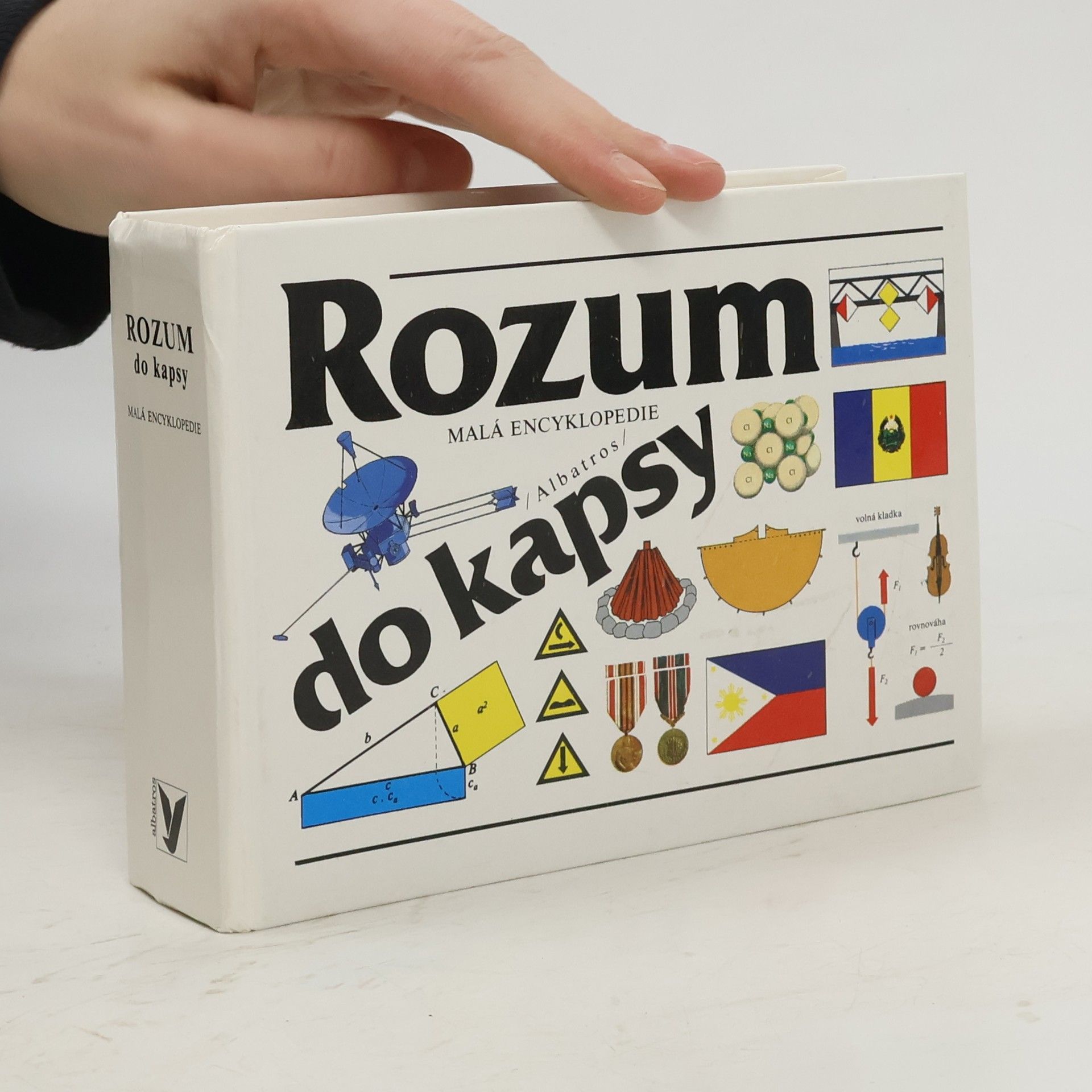 Michal Kudělka Rozum do kapsy. Malá encyklopedie