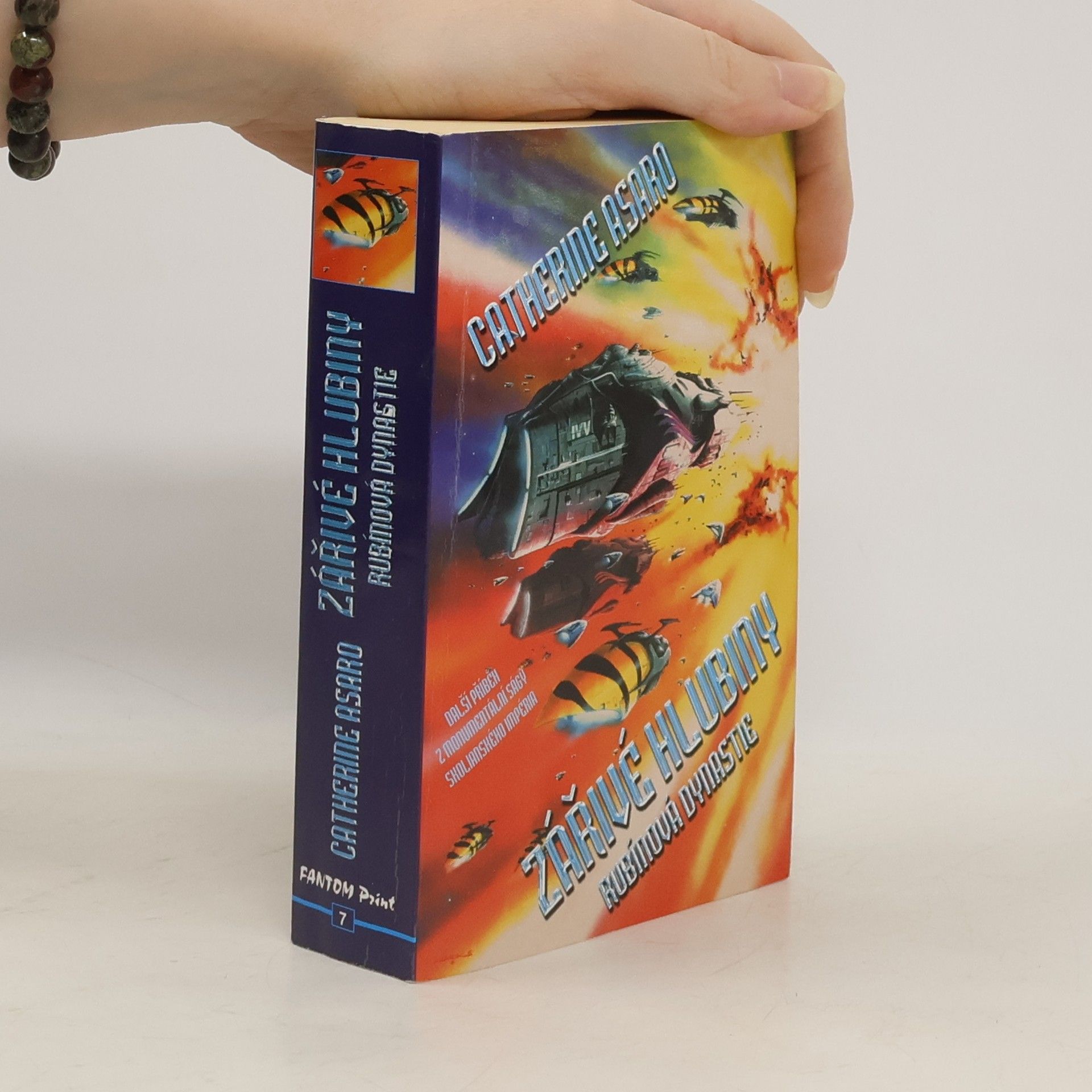 Catherine Asaro Rubínová dynastie, Zářivé hlubiny