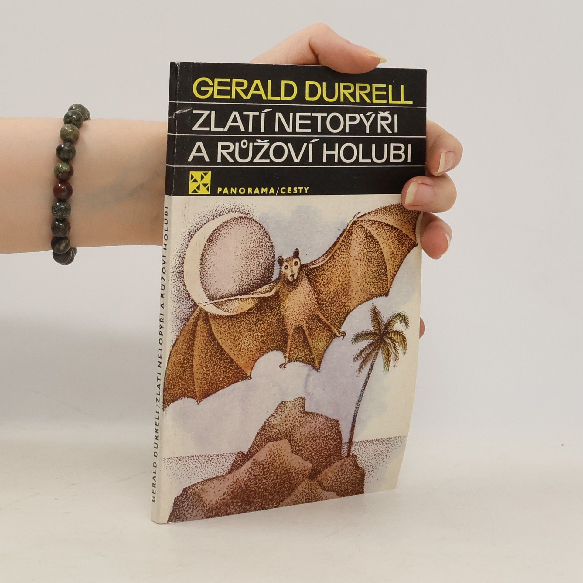 Gerald Durrell Zlatí netopýři a růžoví holubi