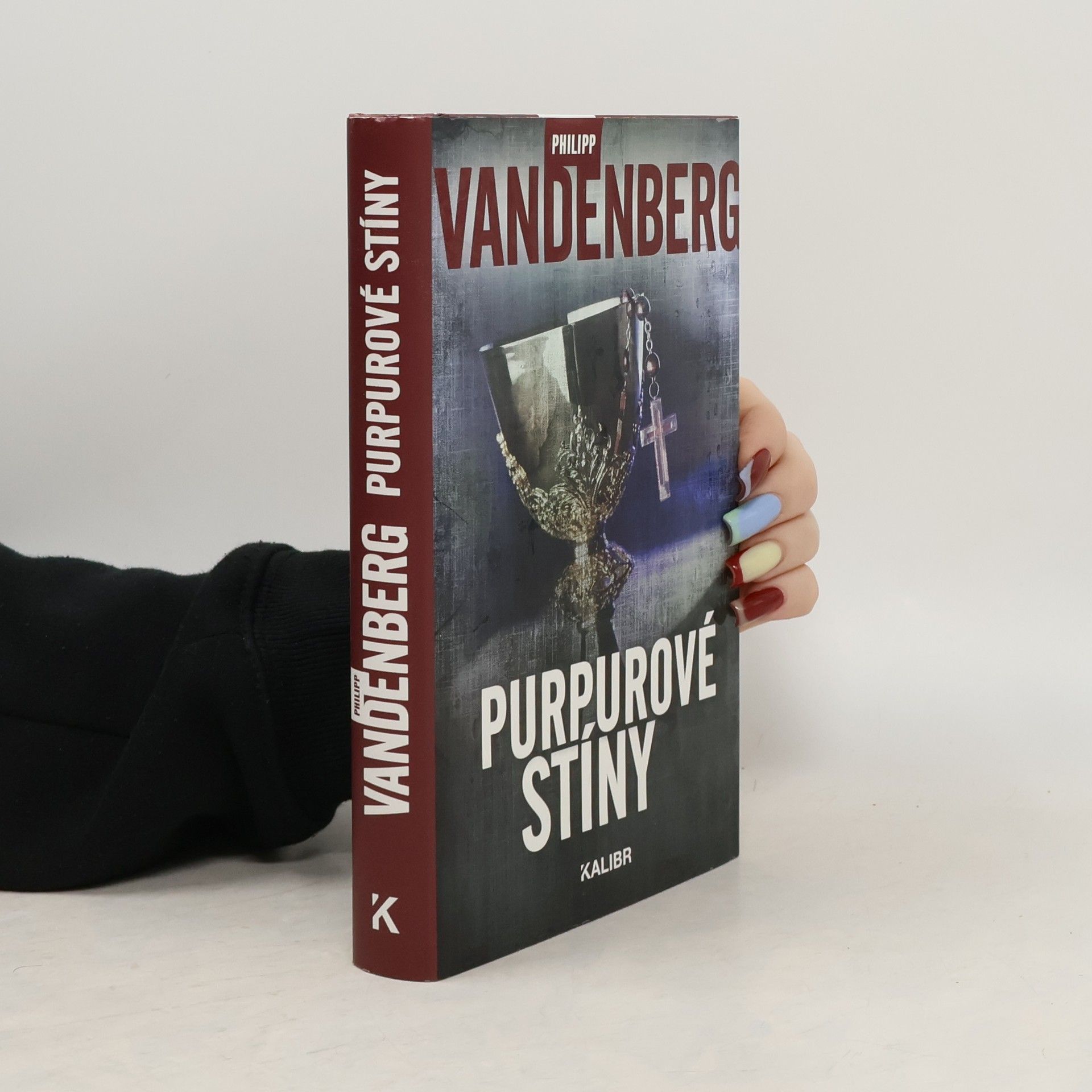 Philipp Vandenberg Purpurové stíny