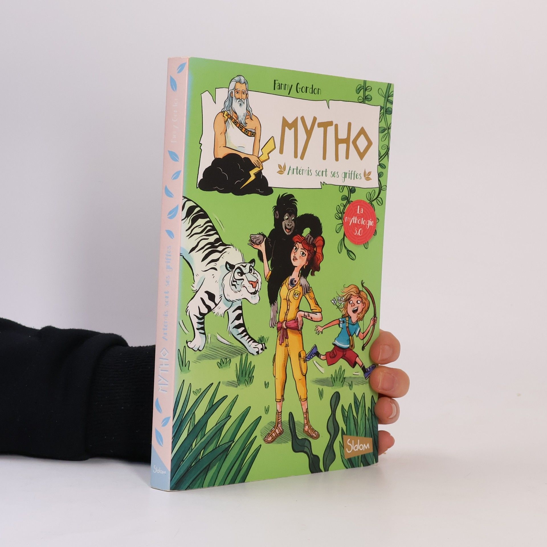 Artémis sort ses griffes