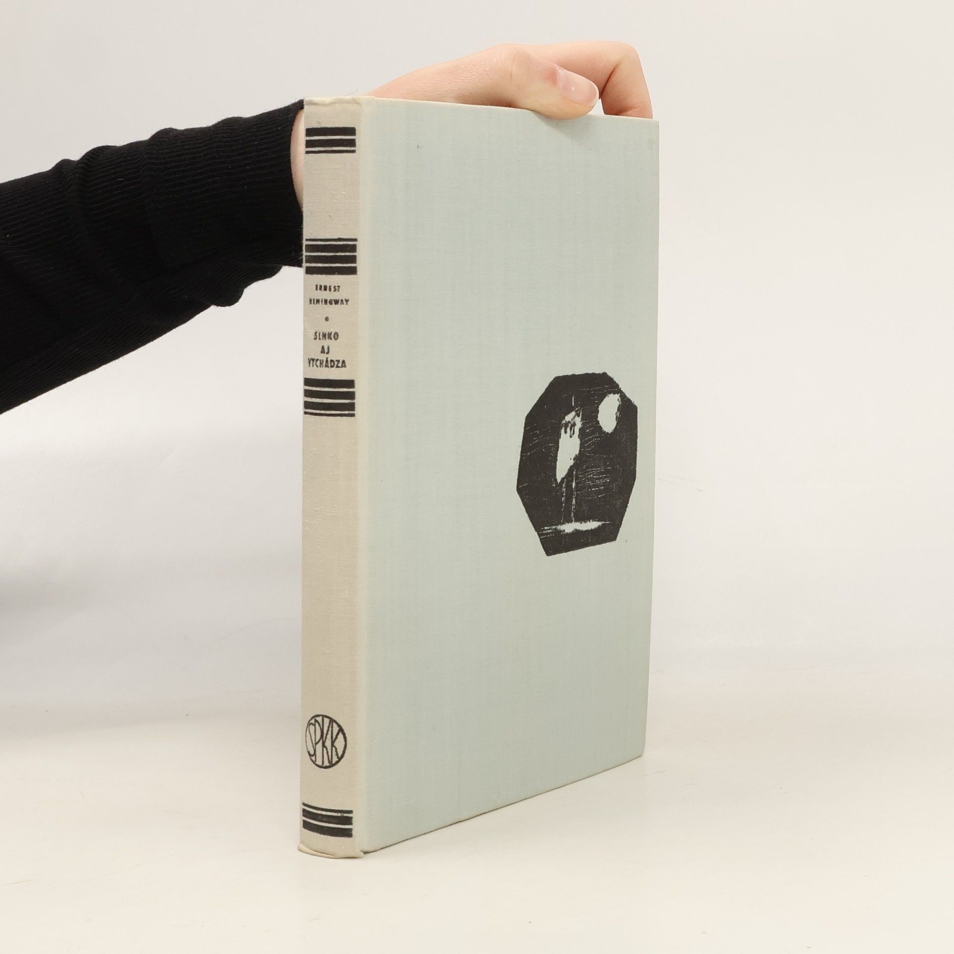 Ernest Hemingway Slnko aj vychádza