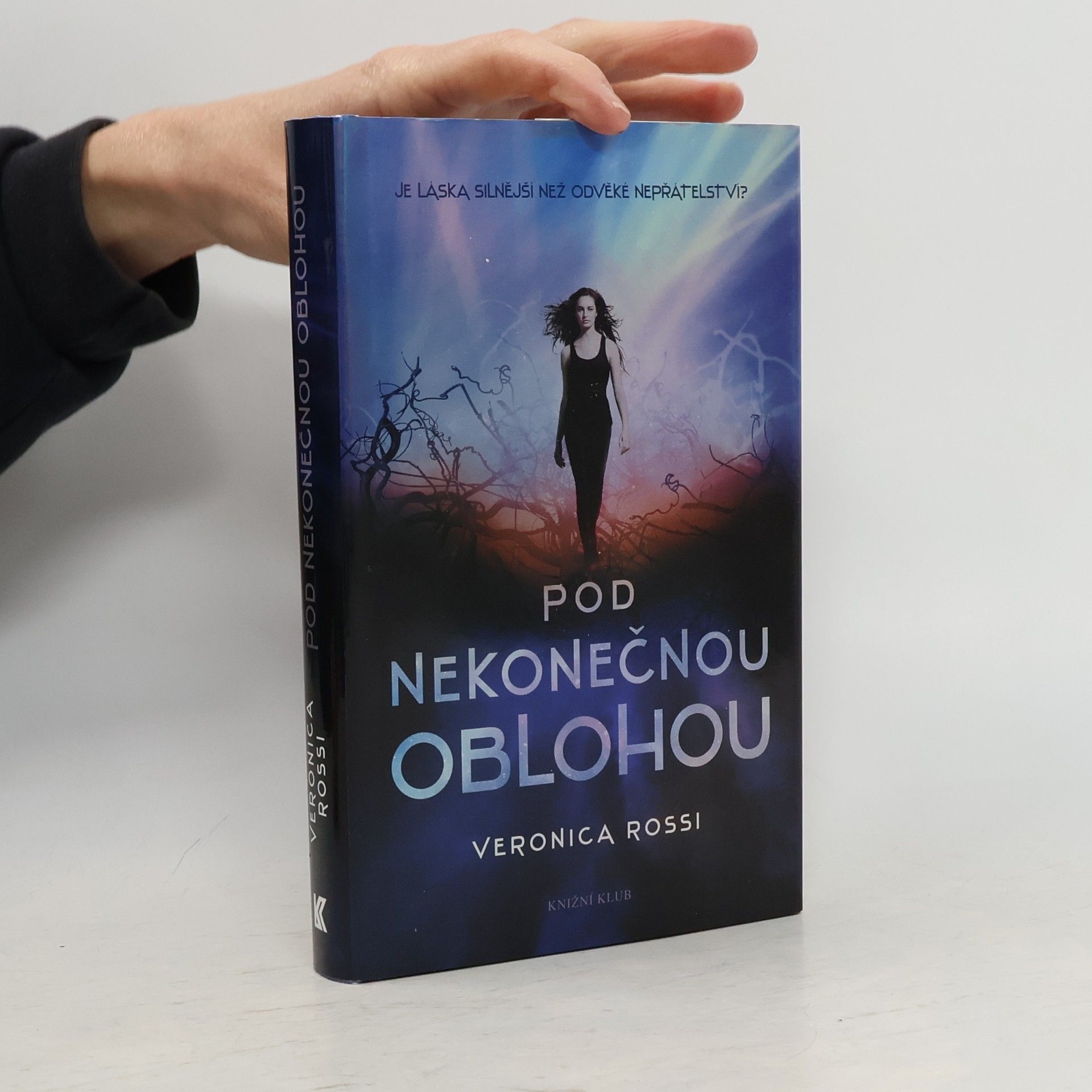 Veronica Rossi Pod nekonečnou oblohou