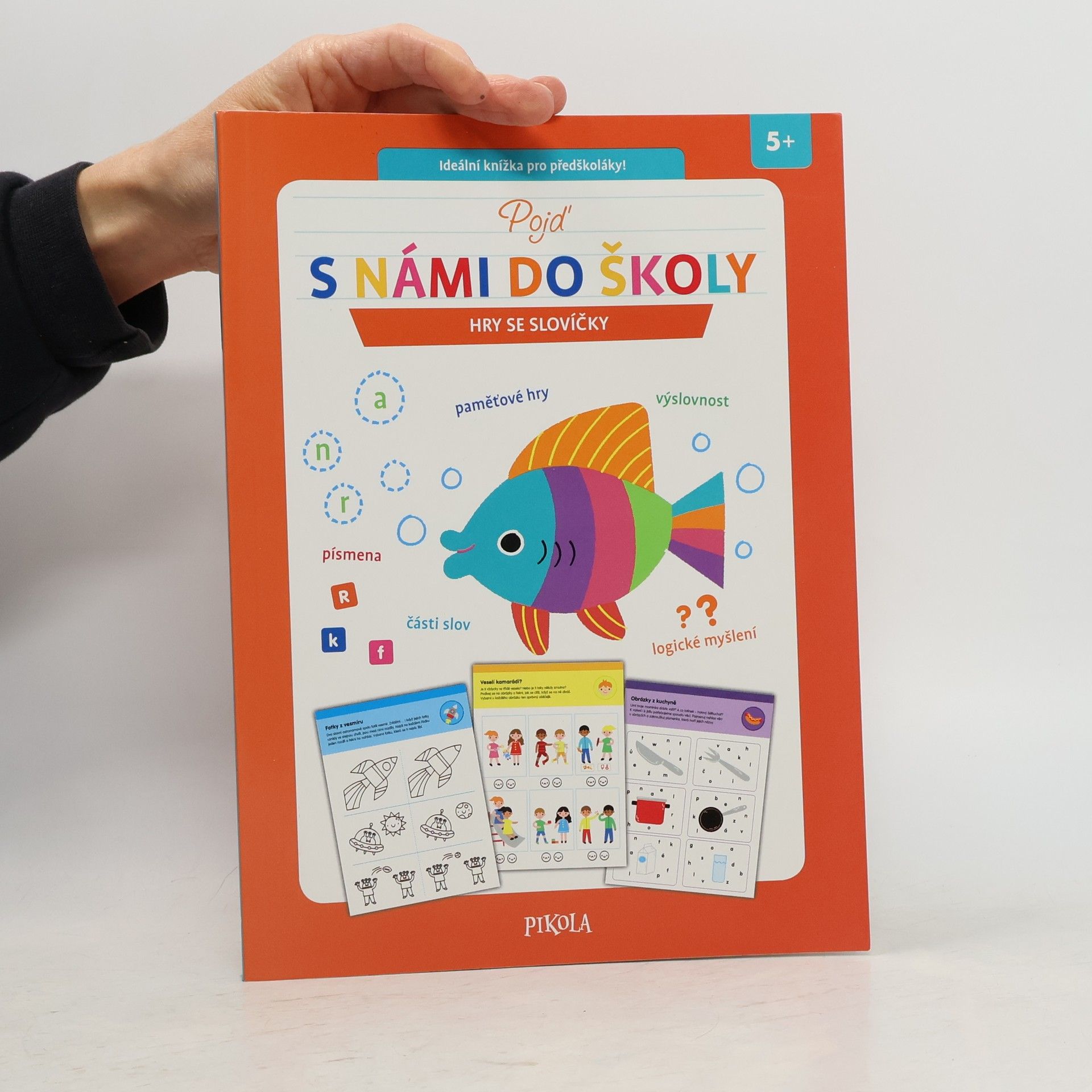 Lucie Šavlíková Pojď s námi do školy. hry se slovíčky